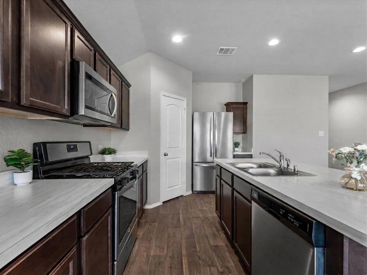 21151 Waze Lewis Drive