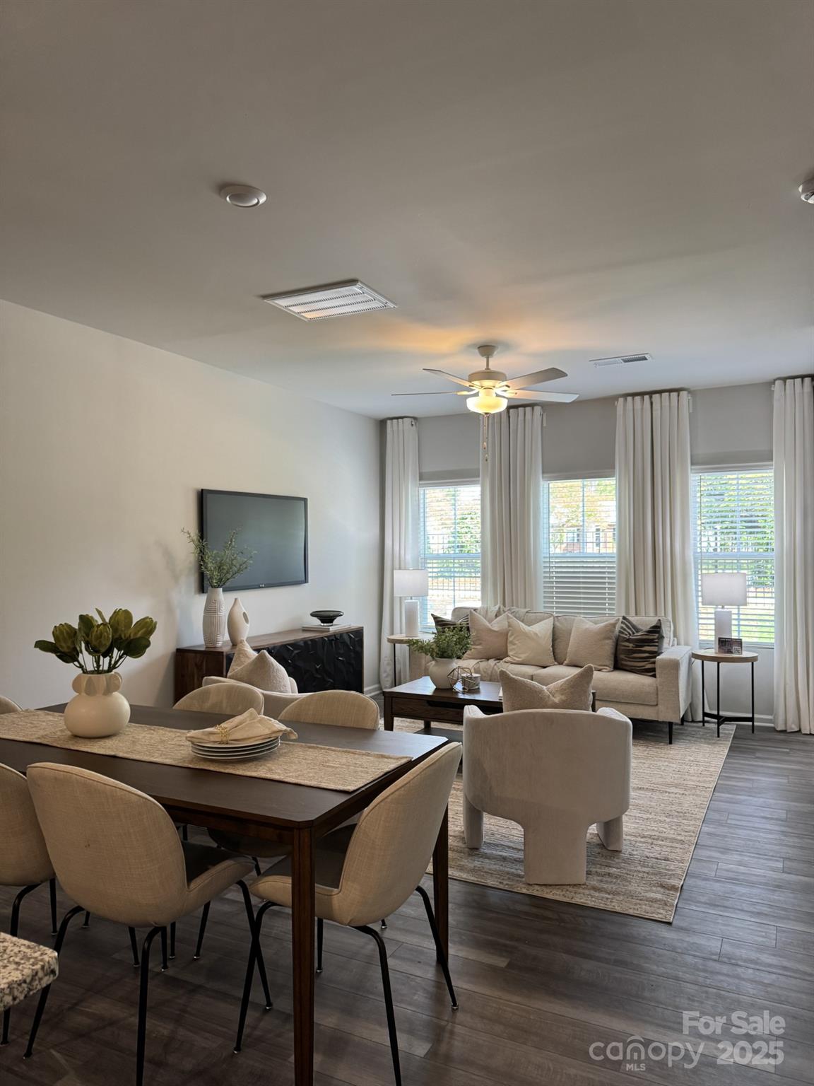 2936 Sloan Drive Unit: 23