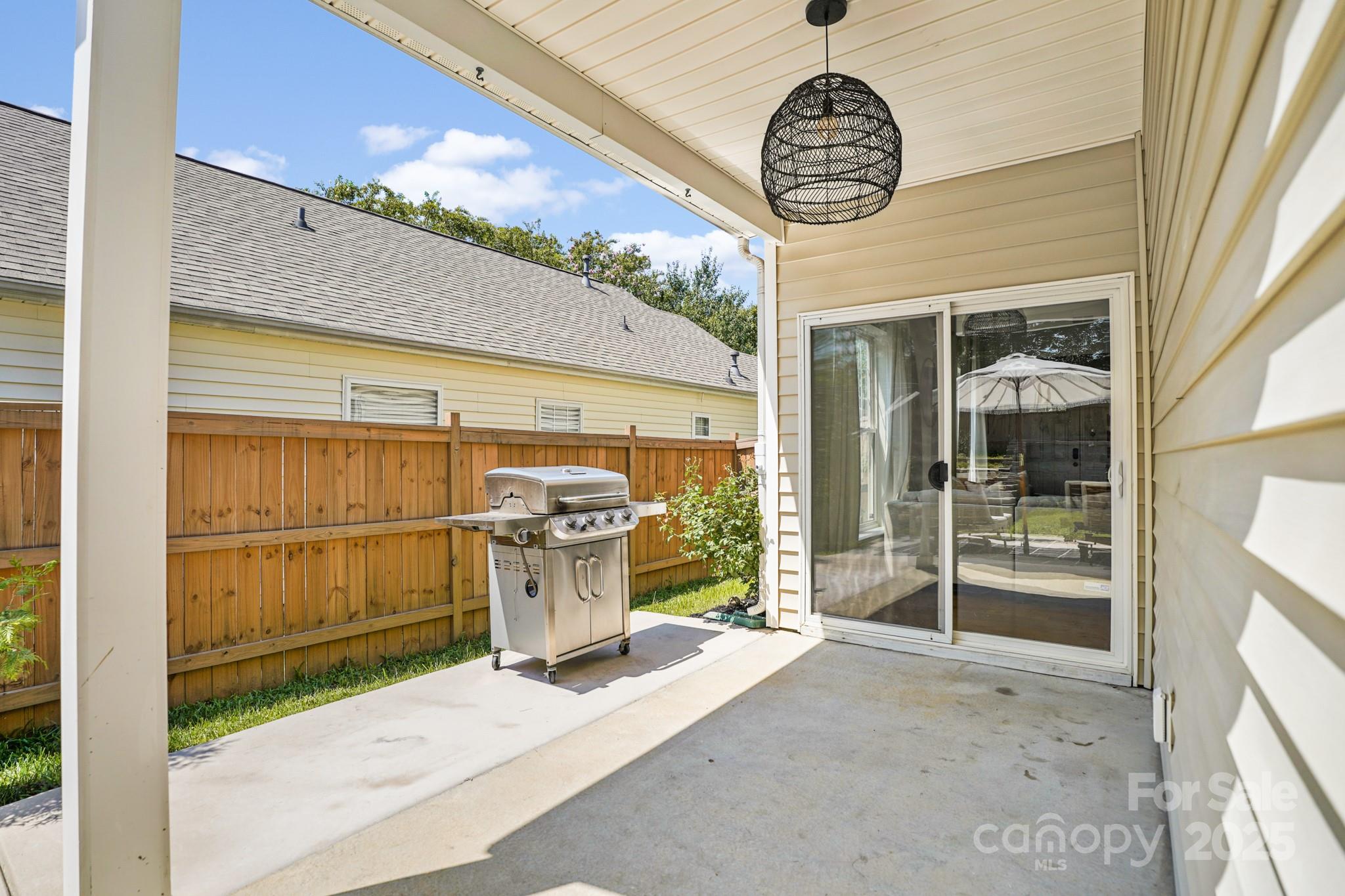 10636 Secret Garden Lane