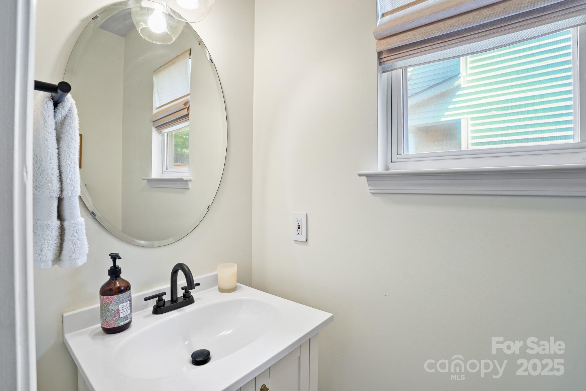 10636 Secret Garden Lane