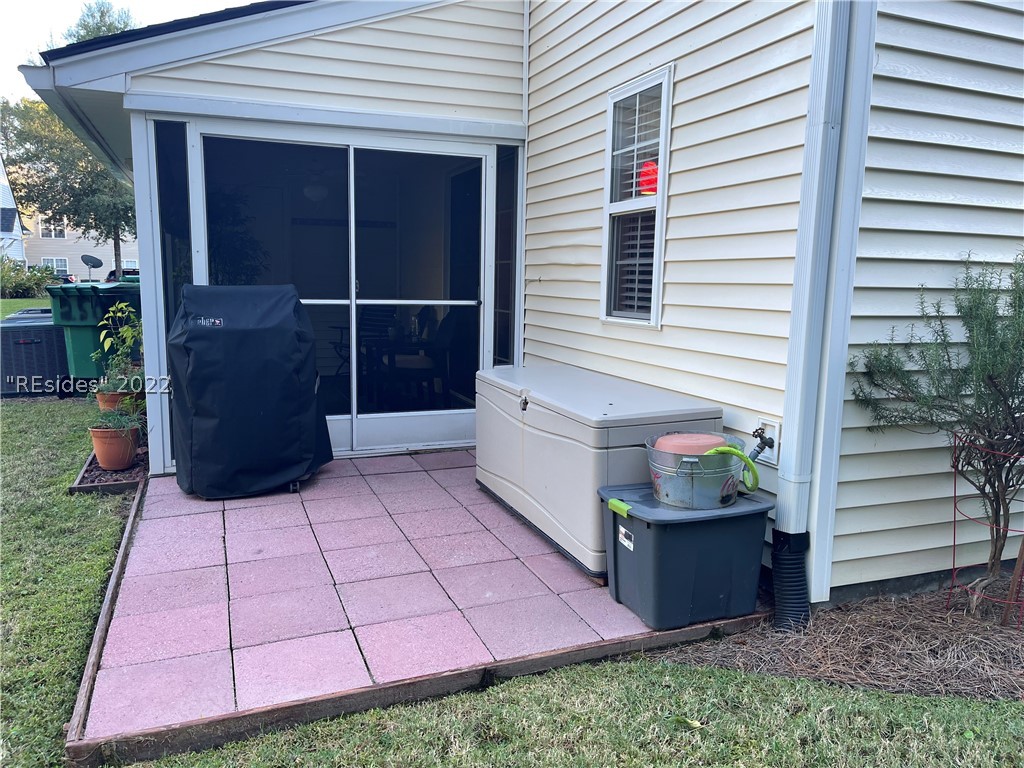 250 North Circle