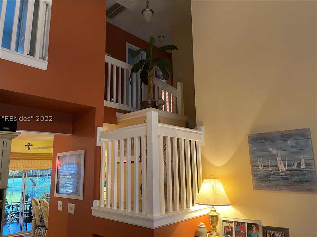 250 North Circle