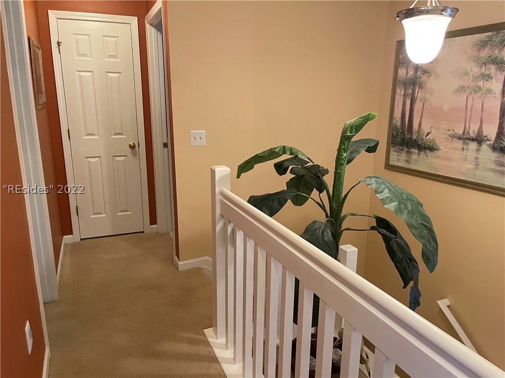 250 North Circle
