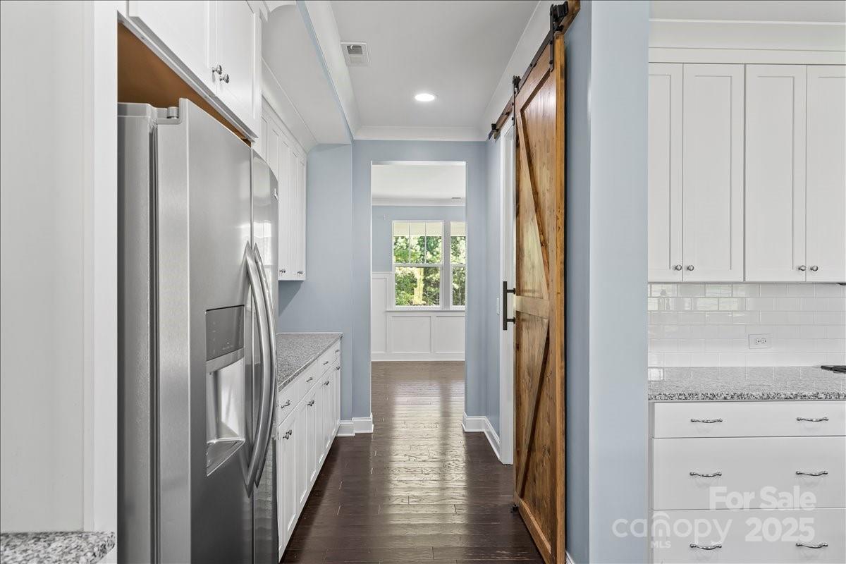 4243 Island Fox Lane