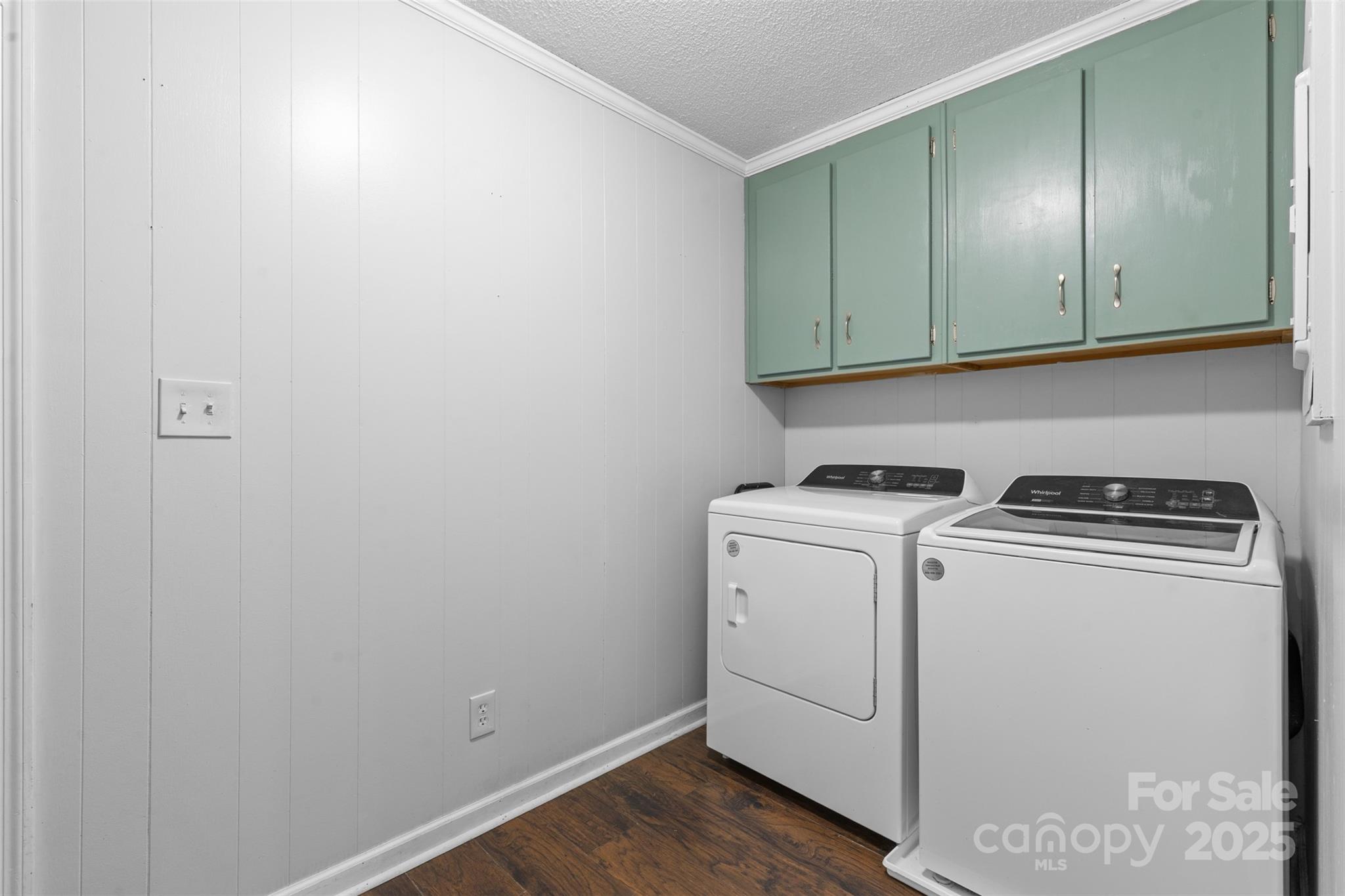 4661 Willie Bayne Lane