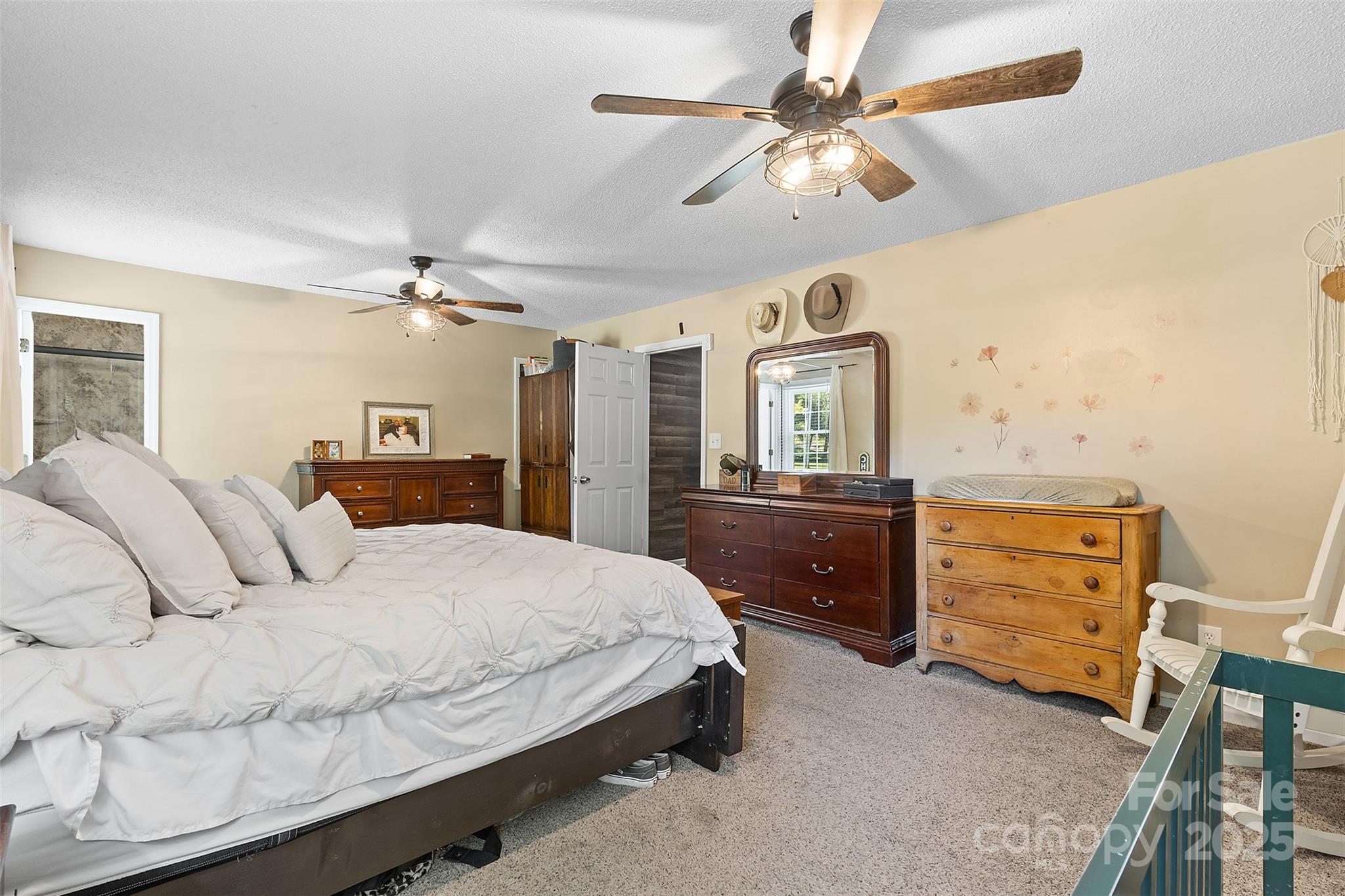 4661 Willie Bayne Lane