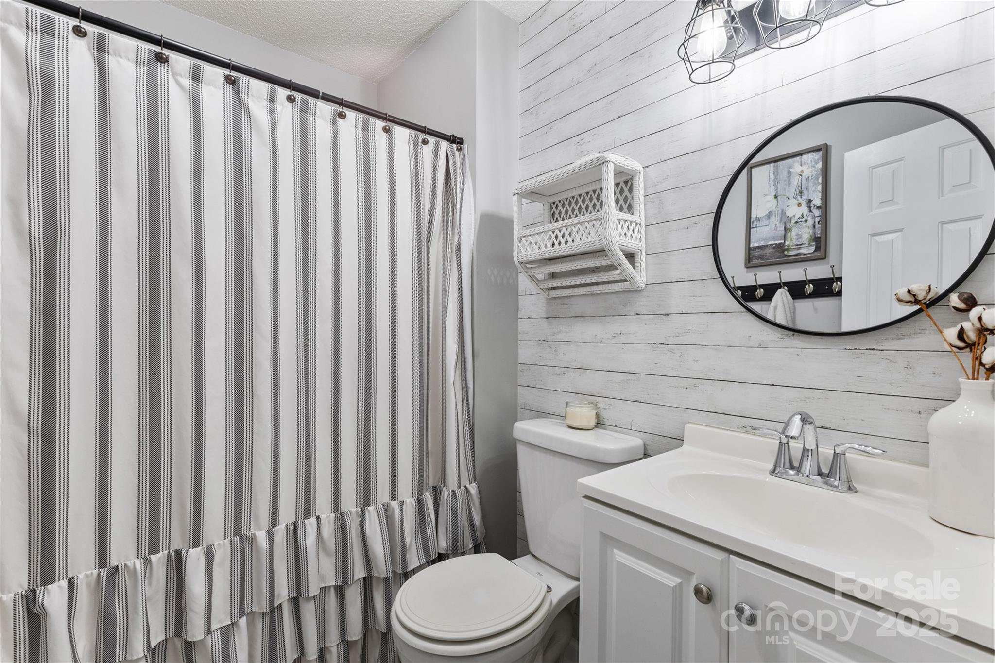 4661 Willie Bayne Lane