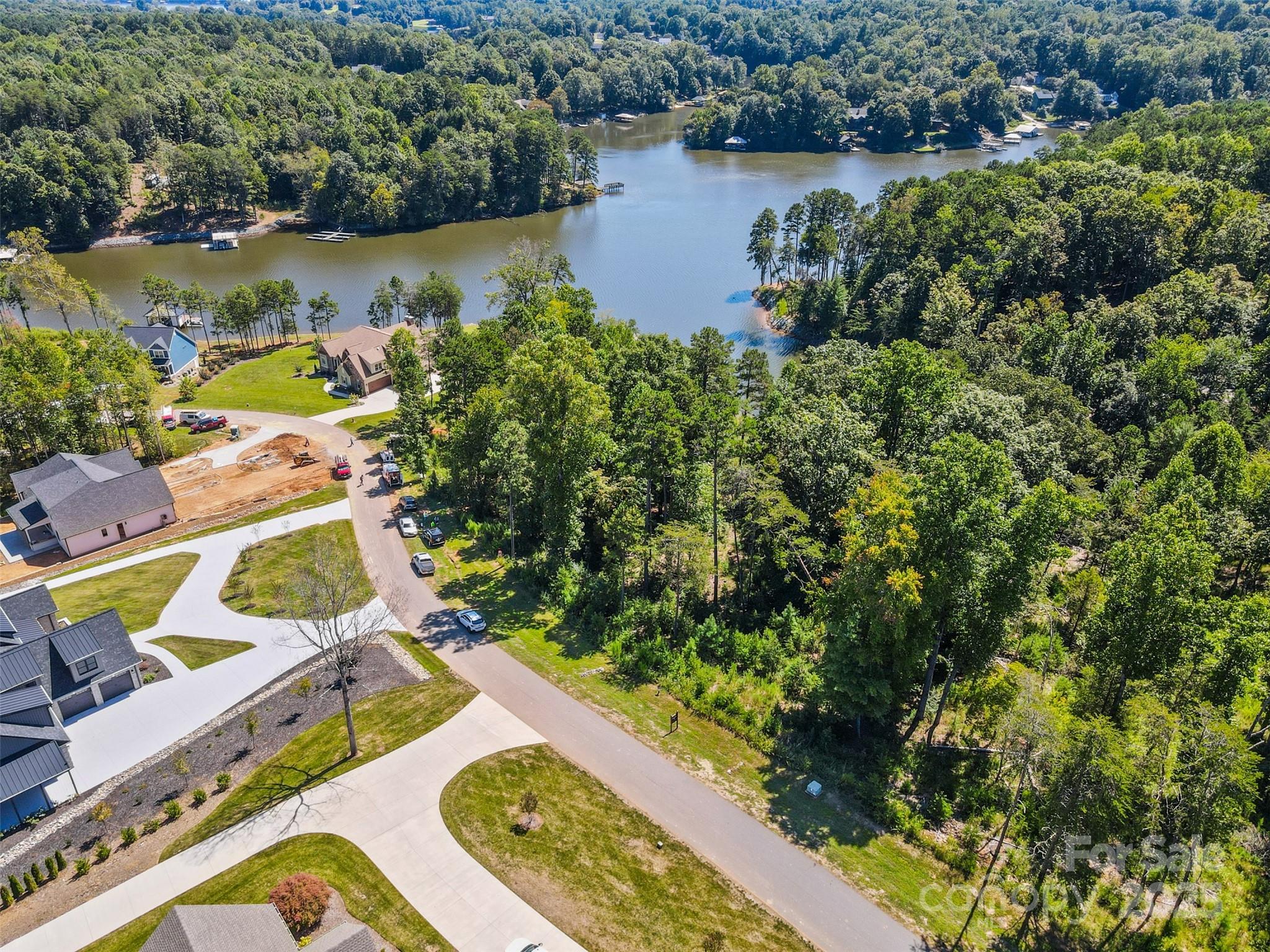 5743 Lake Pointe Drive