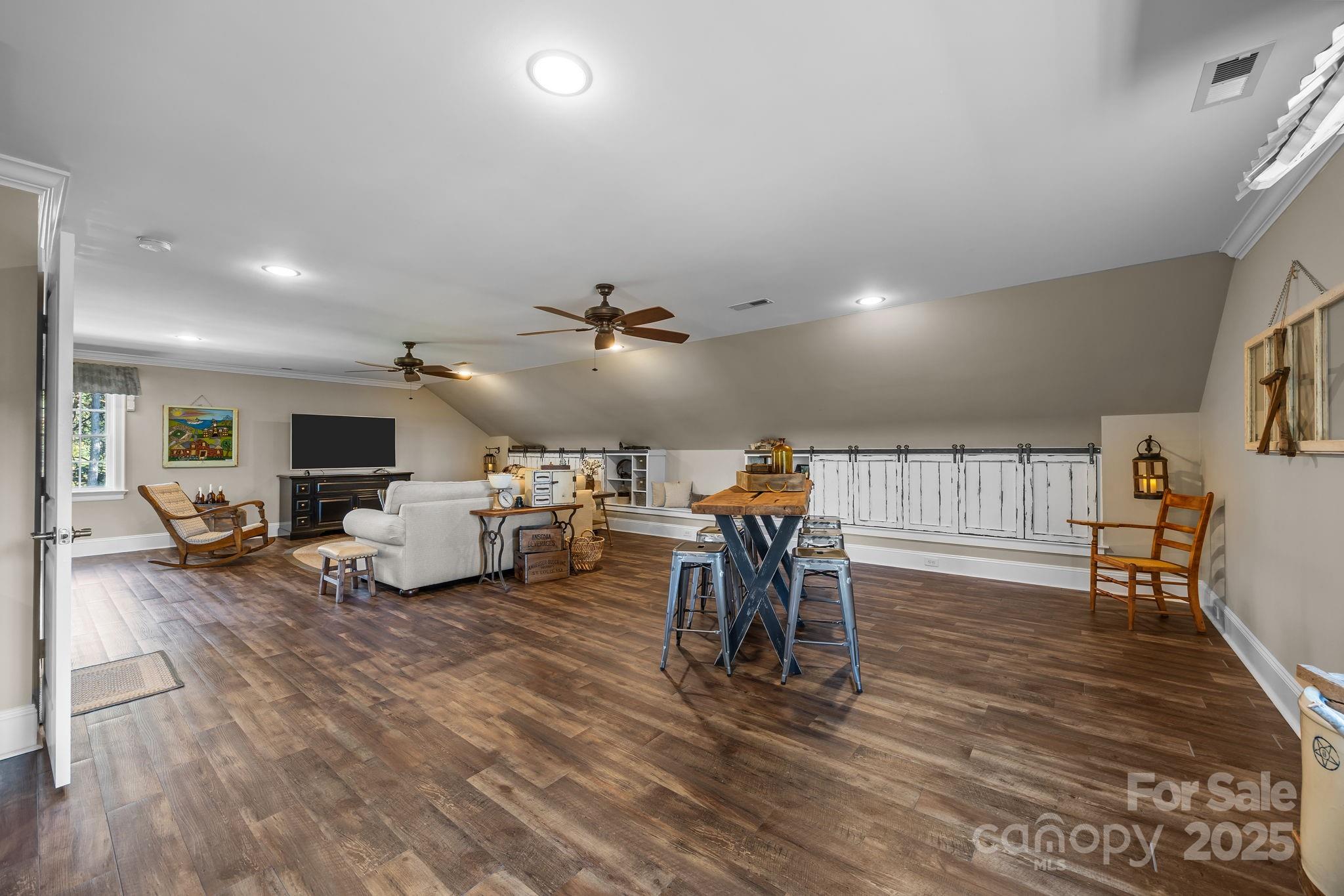 141 Yellow Jacket Circle