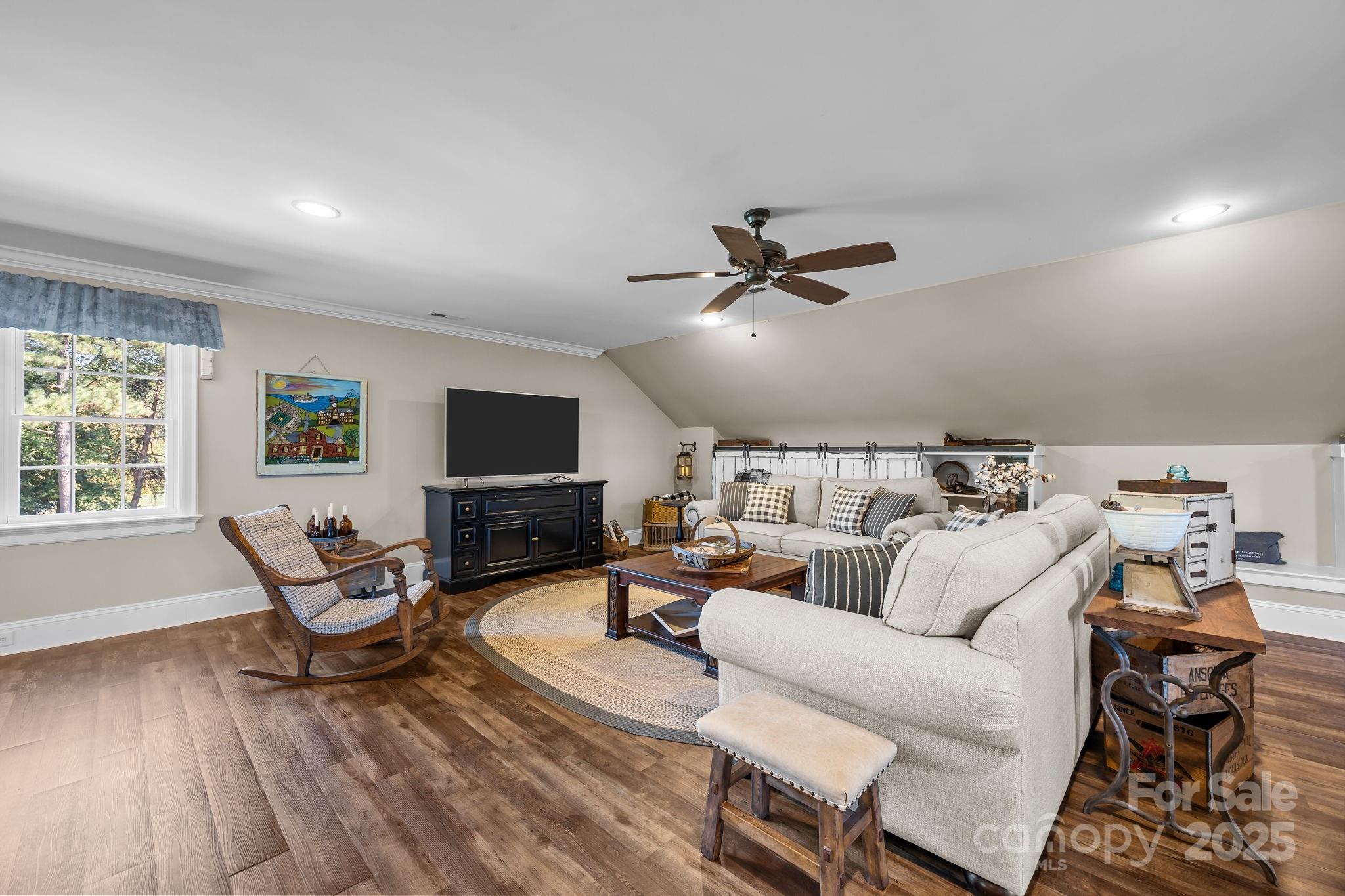 141 Yellow Jacket Circle