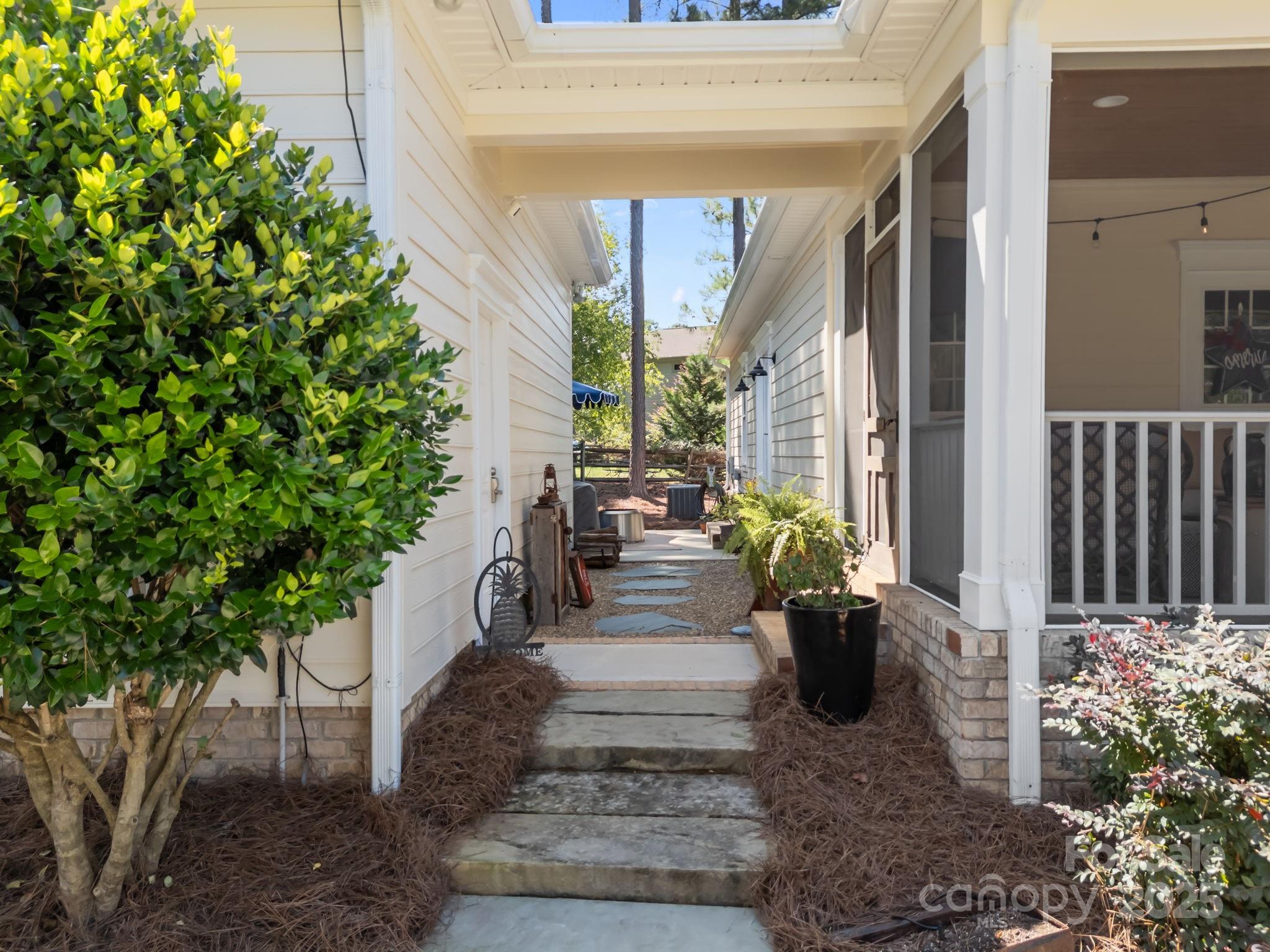 141 Yellow Jacket Circle