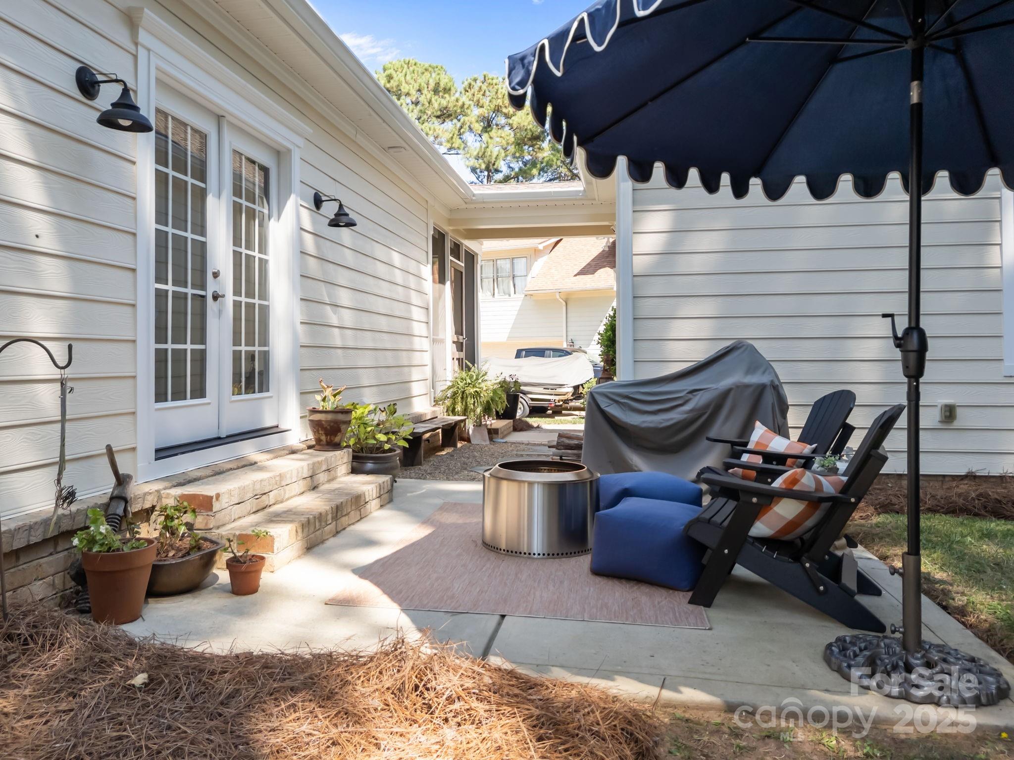 141 Yellow Jacket Circle