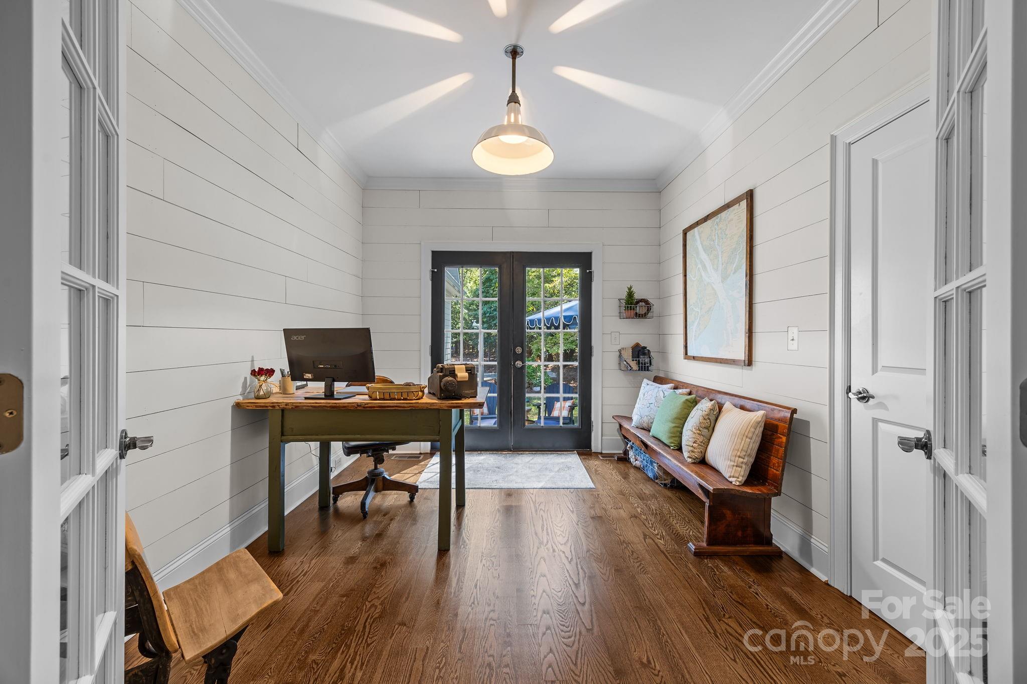 141 Yellow Jacket Circle