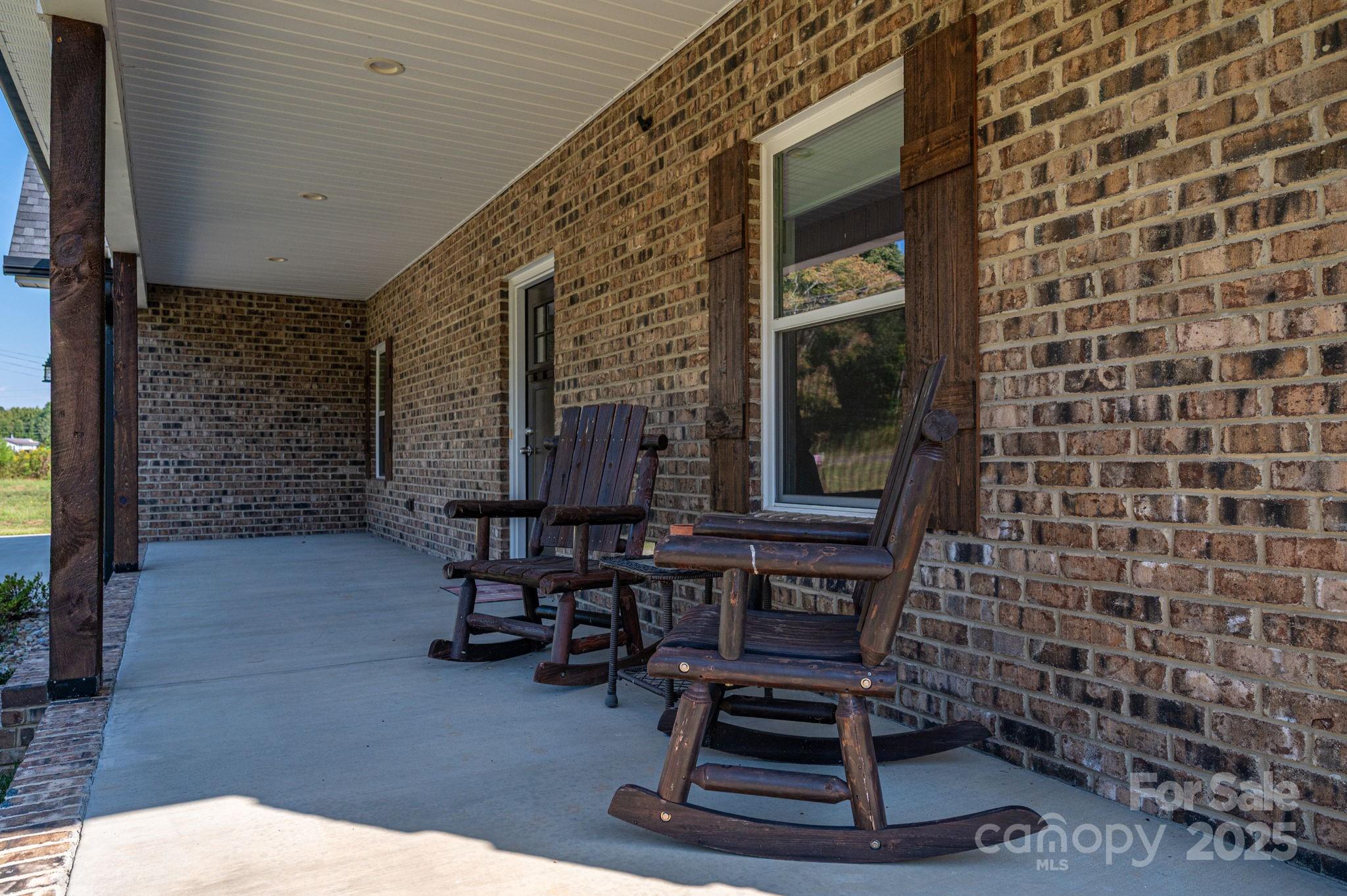 1076 Furnace Road