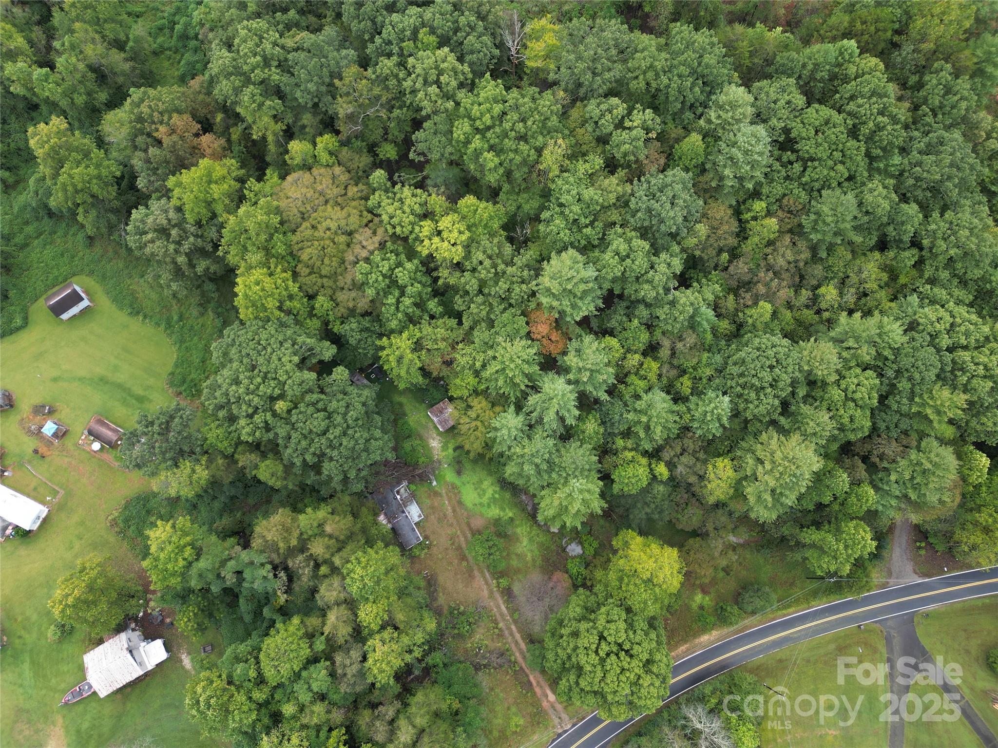 1784 Tomlinson Loop
