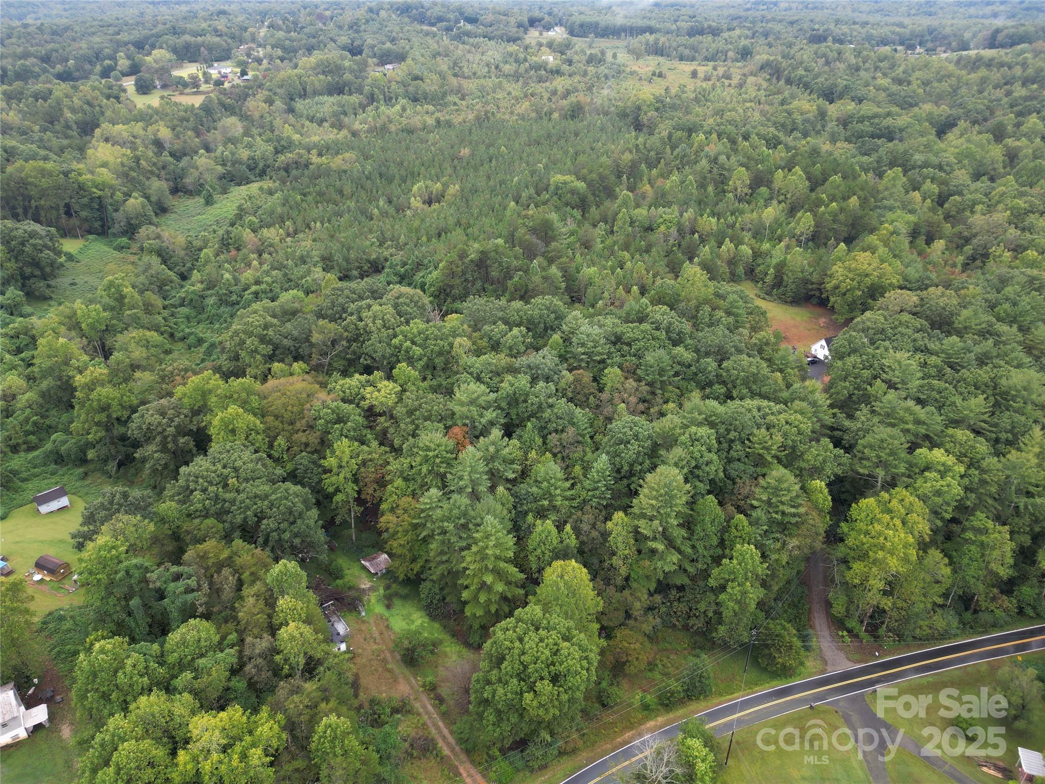 1784 Tomlinson Loop