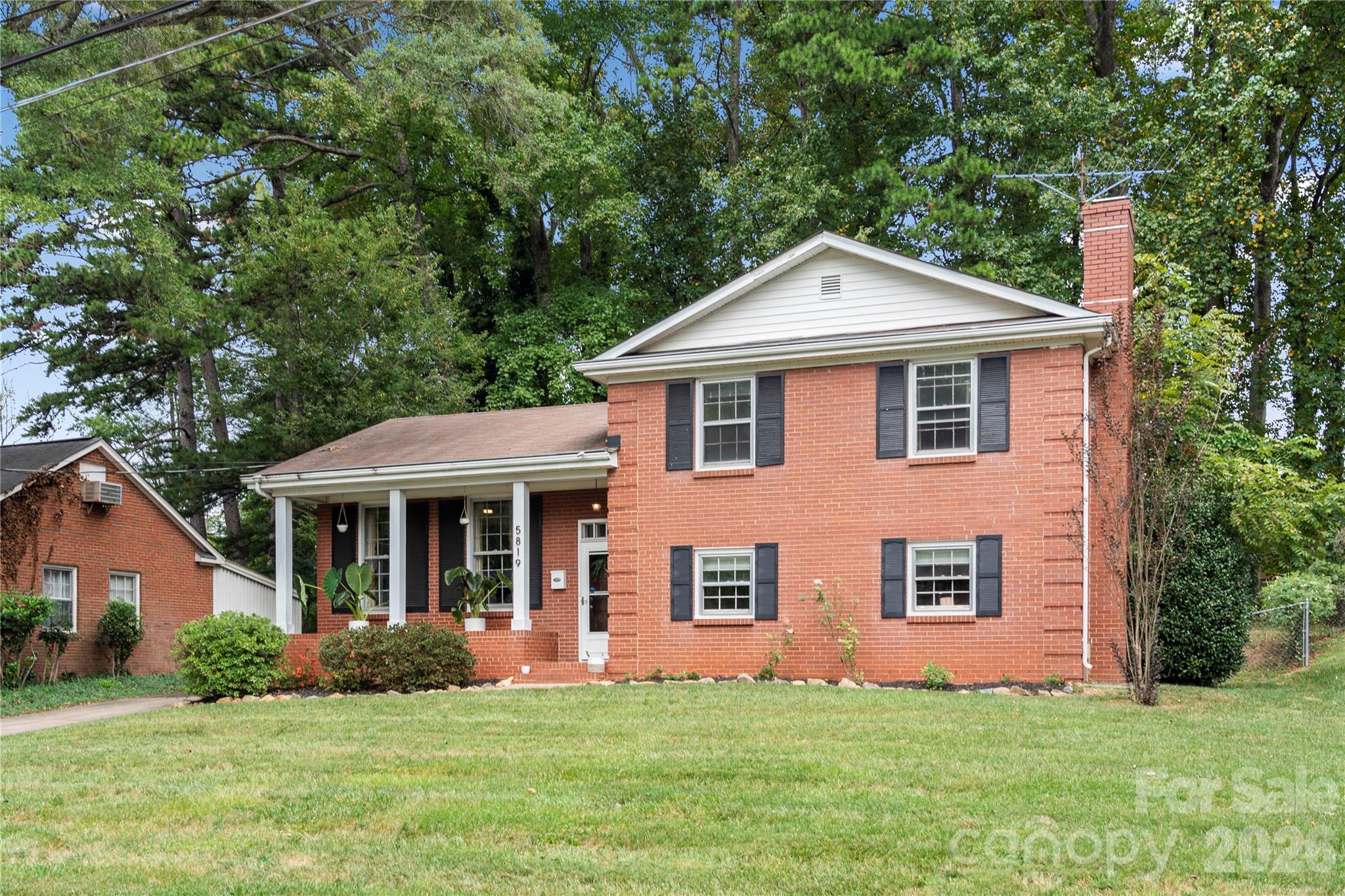 5819 Ruth Drive