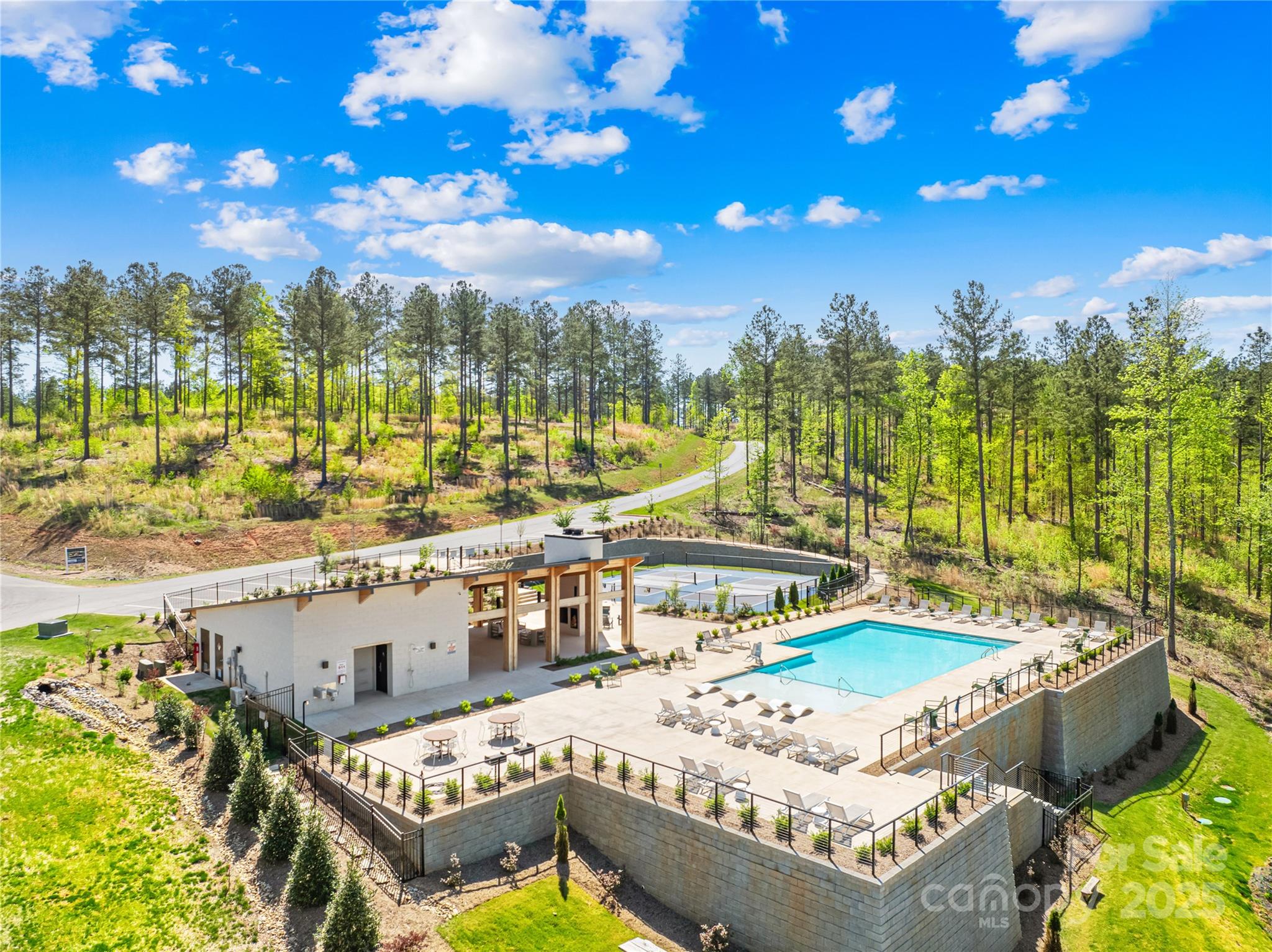 2106 Snowmass Drive Unit: 37