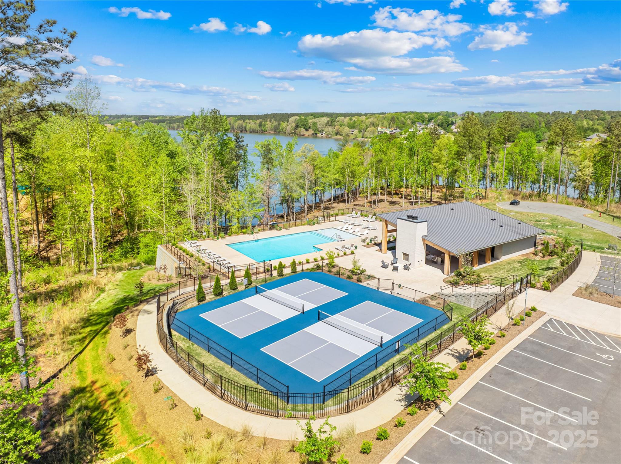 2106 Snowmass Drive Unit: 37