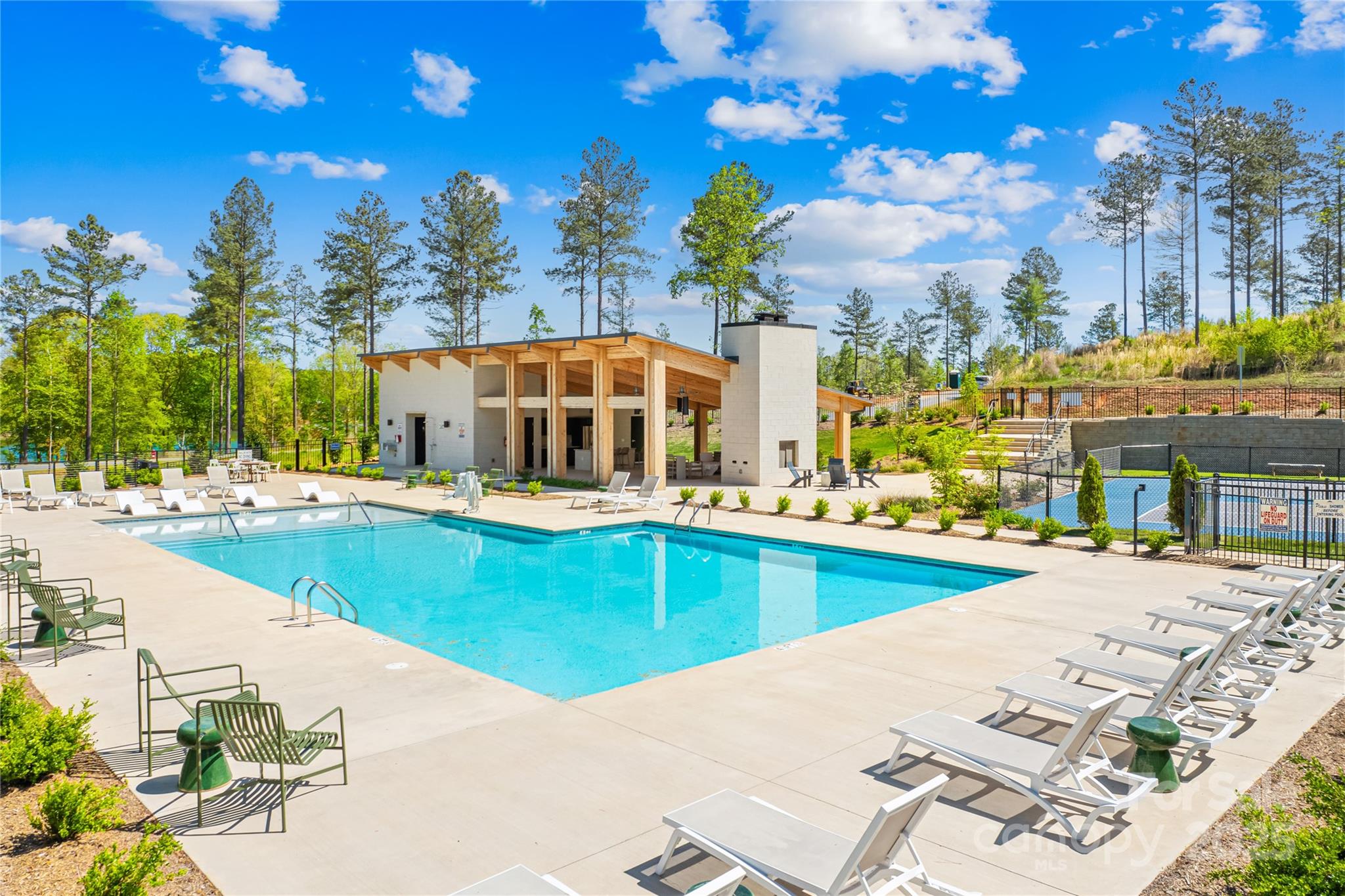 2106 Snowmass Drive Unit: 37