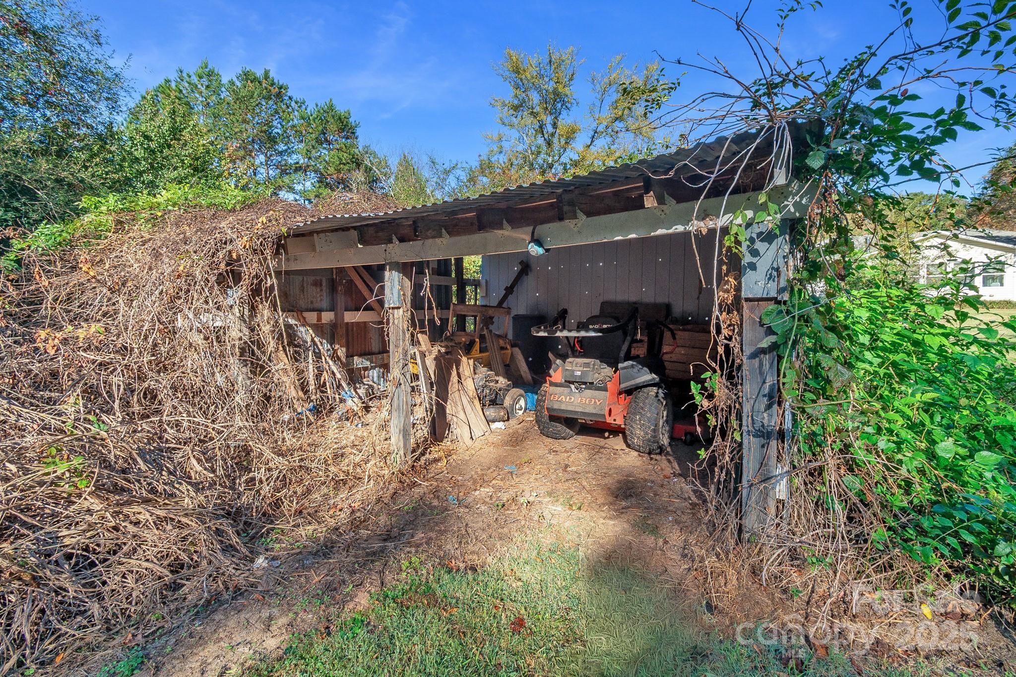 1115 Jamestowne Drive