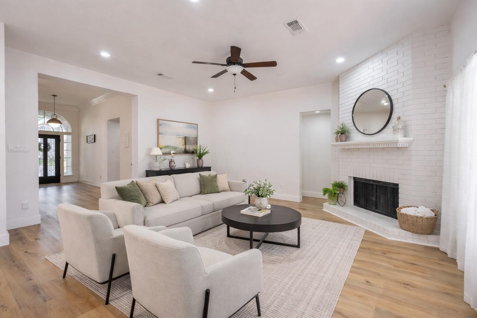 3311 Richland Dr