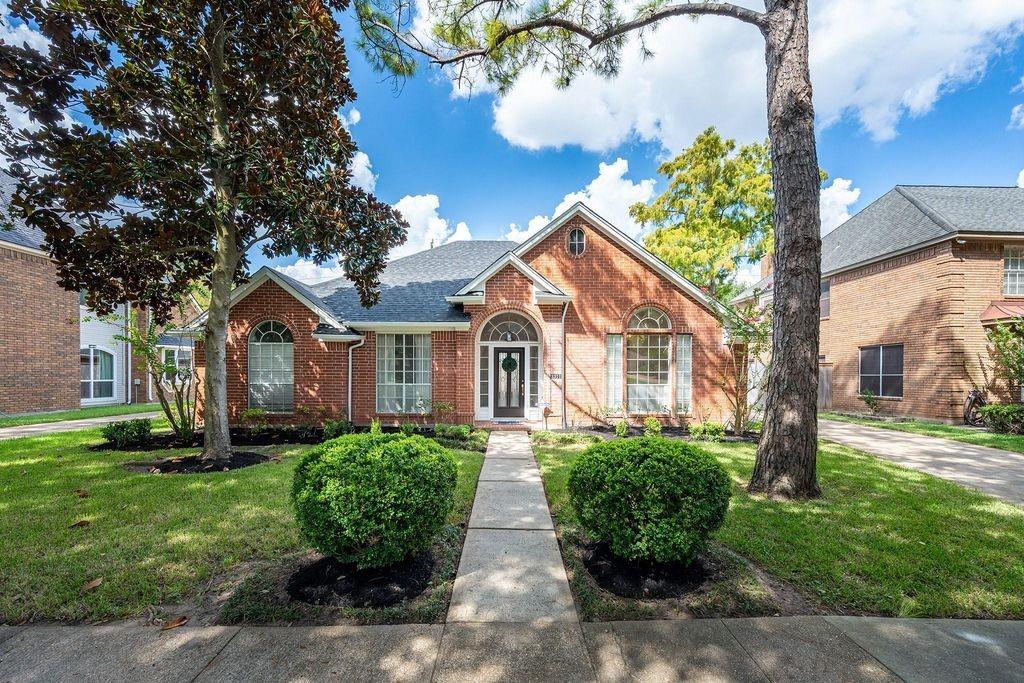 3311 Richland Dr