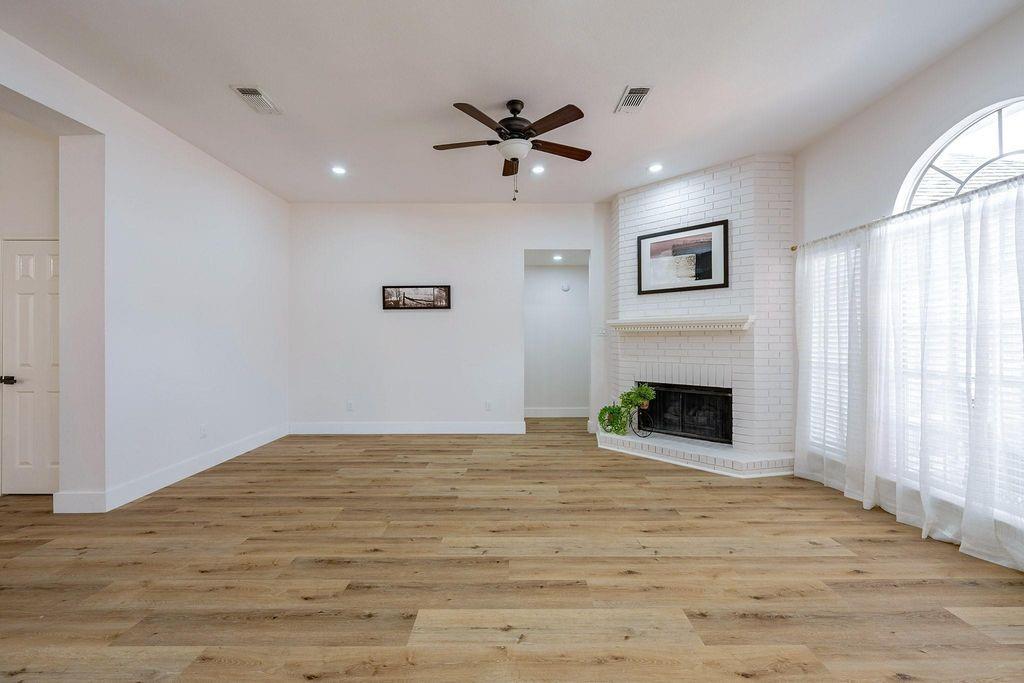 3311 Richland Dr