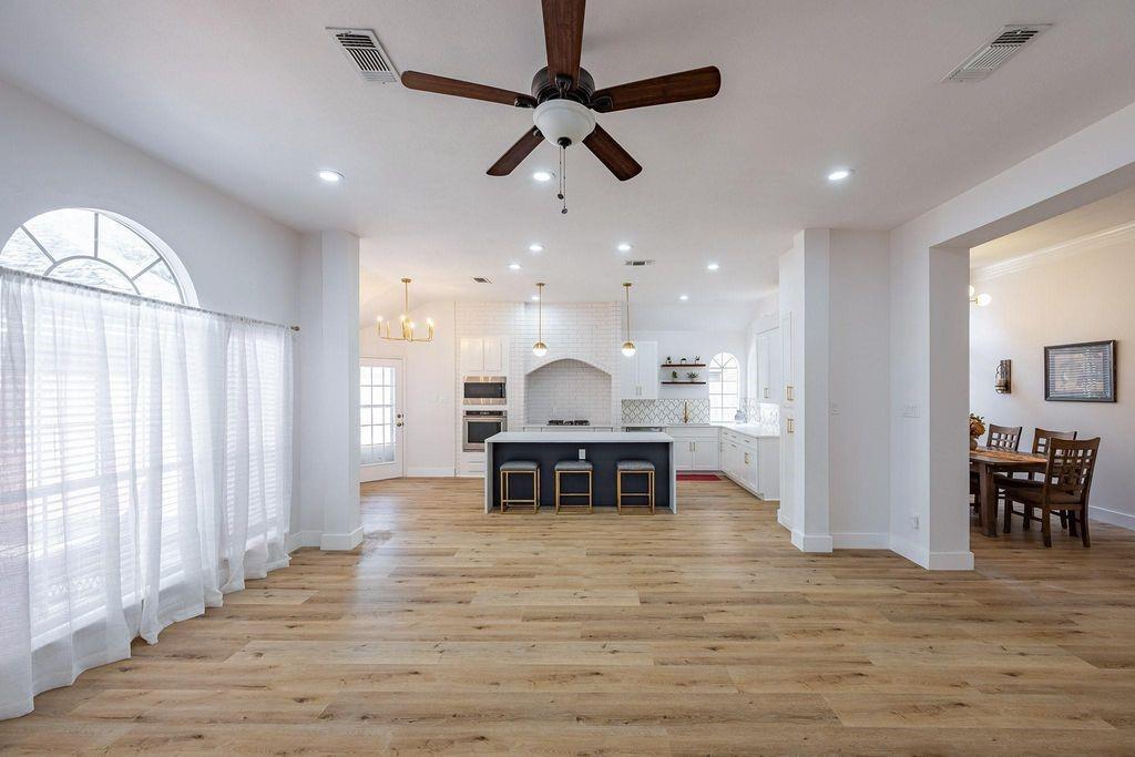 3311 Richland Dr