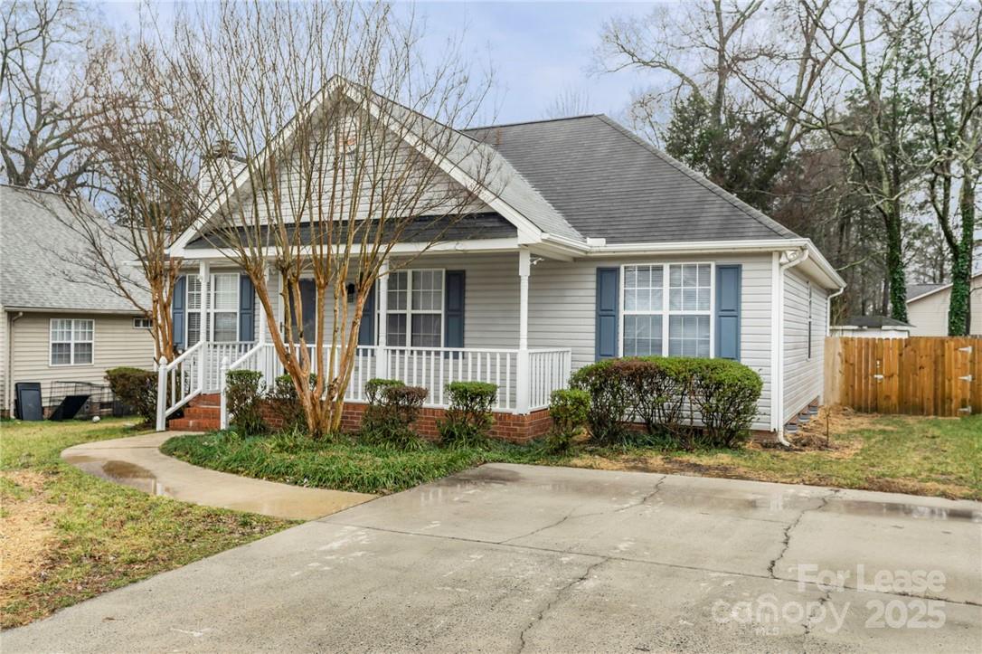 1063 Stirrup Place NW