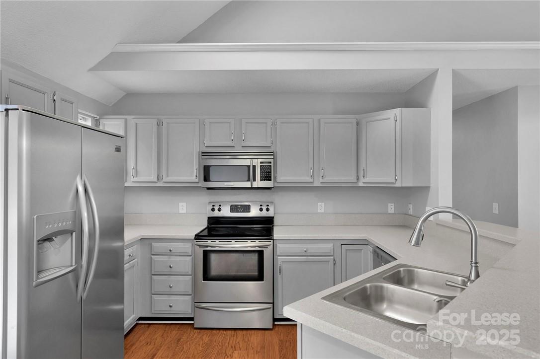 1063 Stirrup Place NW