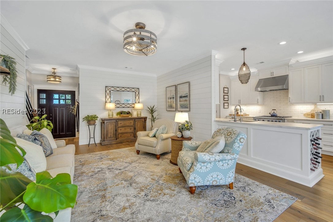 1080 Wiregrass Way