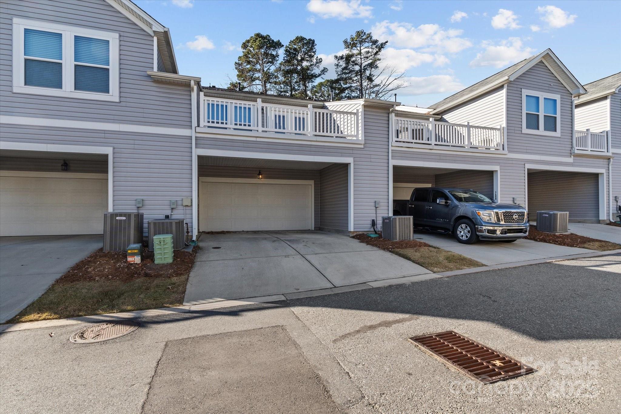 1564 Galloway Road