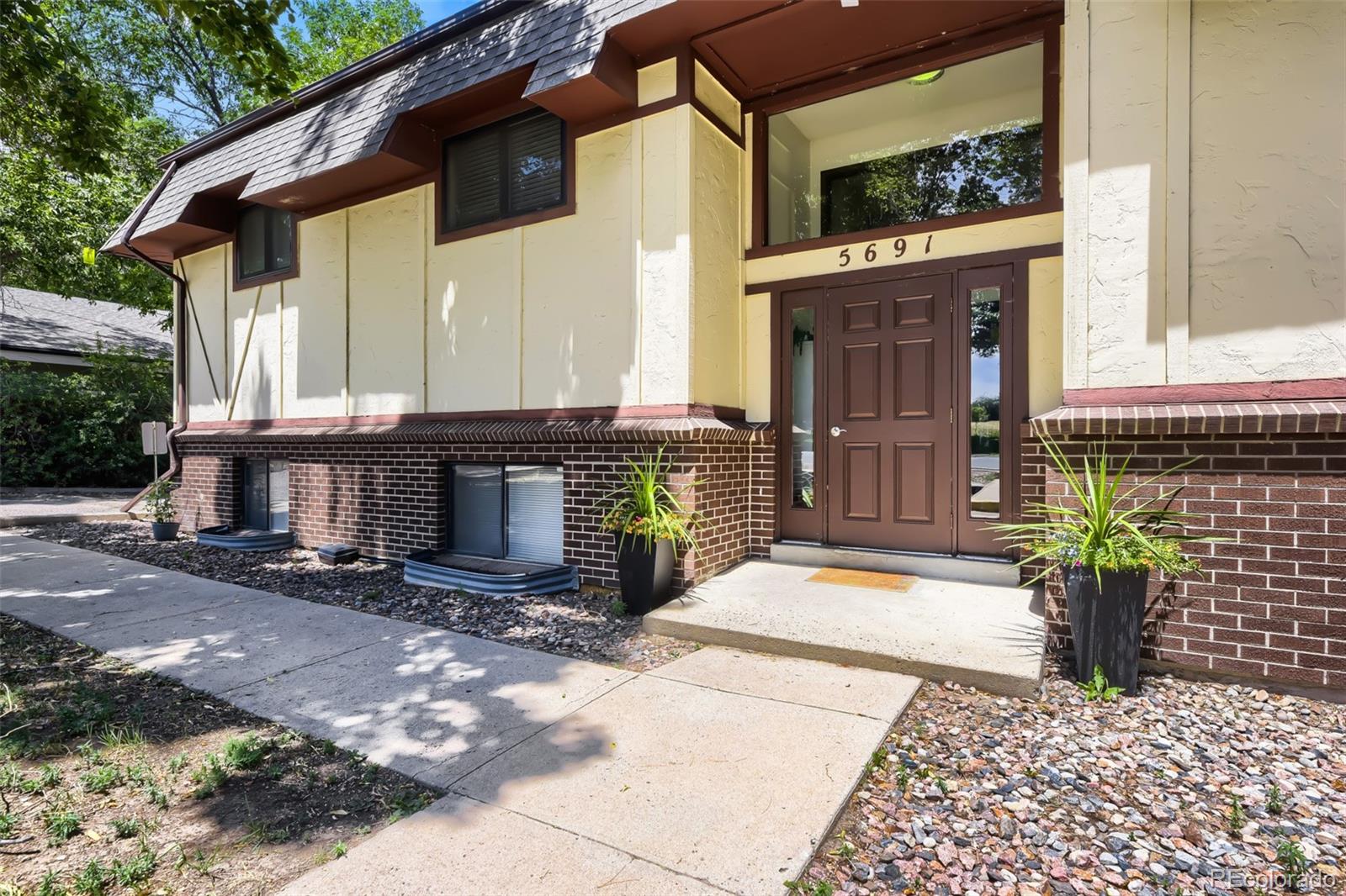 5691 W 35th Avenue Unit: 1D