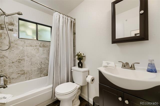 5691 W 35th Avenue Unit: 1D