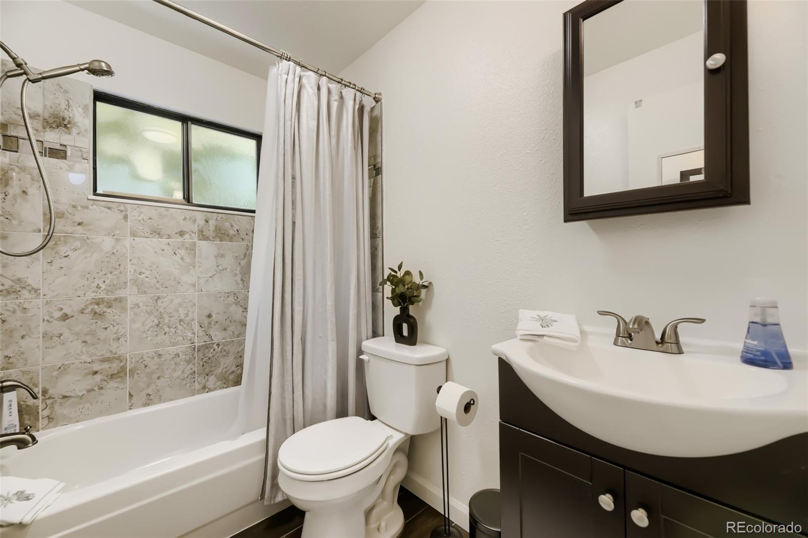 5691 W 35th Avenue Unit: 1D