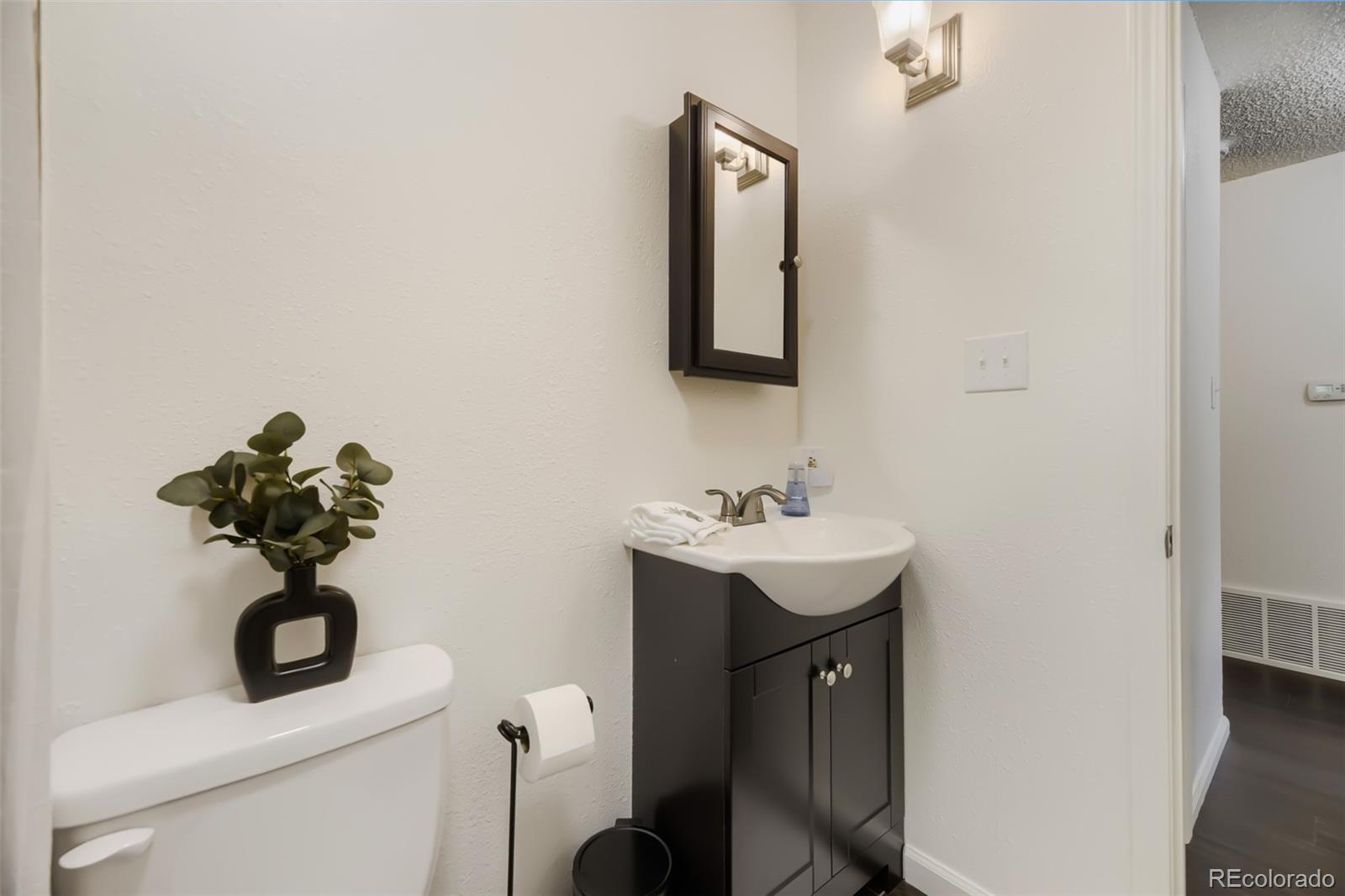5691 W 35th Avenue Unit: 1D