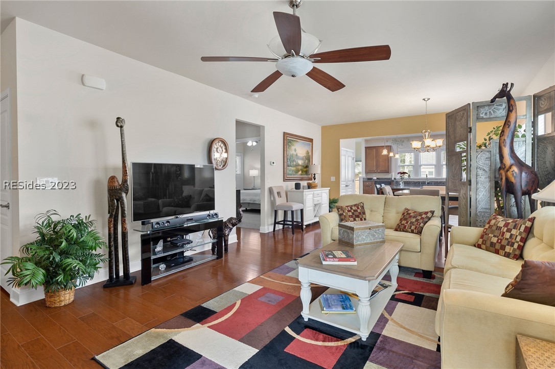 380 Heathwood Drive