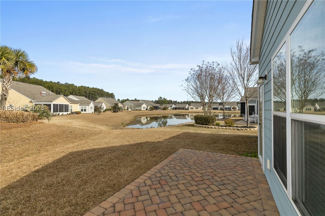380 Heathwood Drive