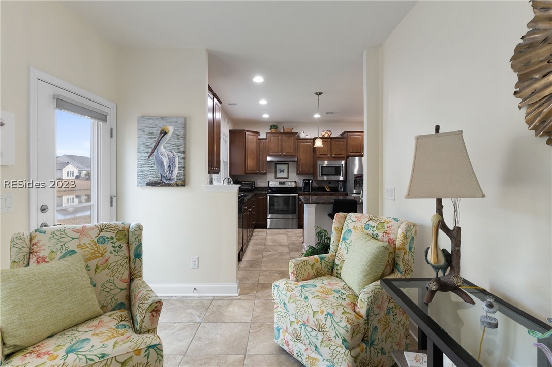 380 Heathwood Drive