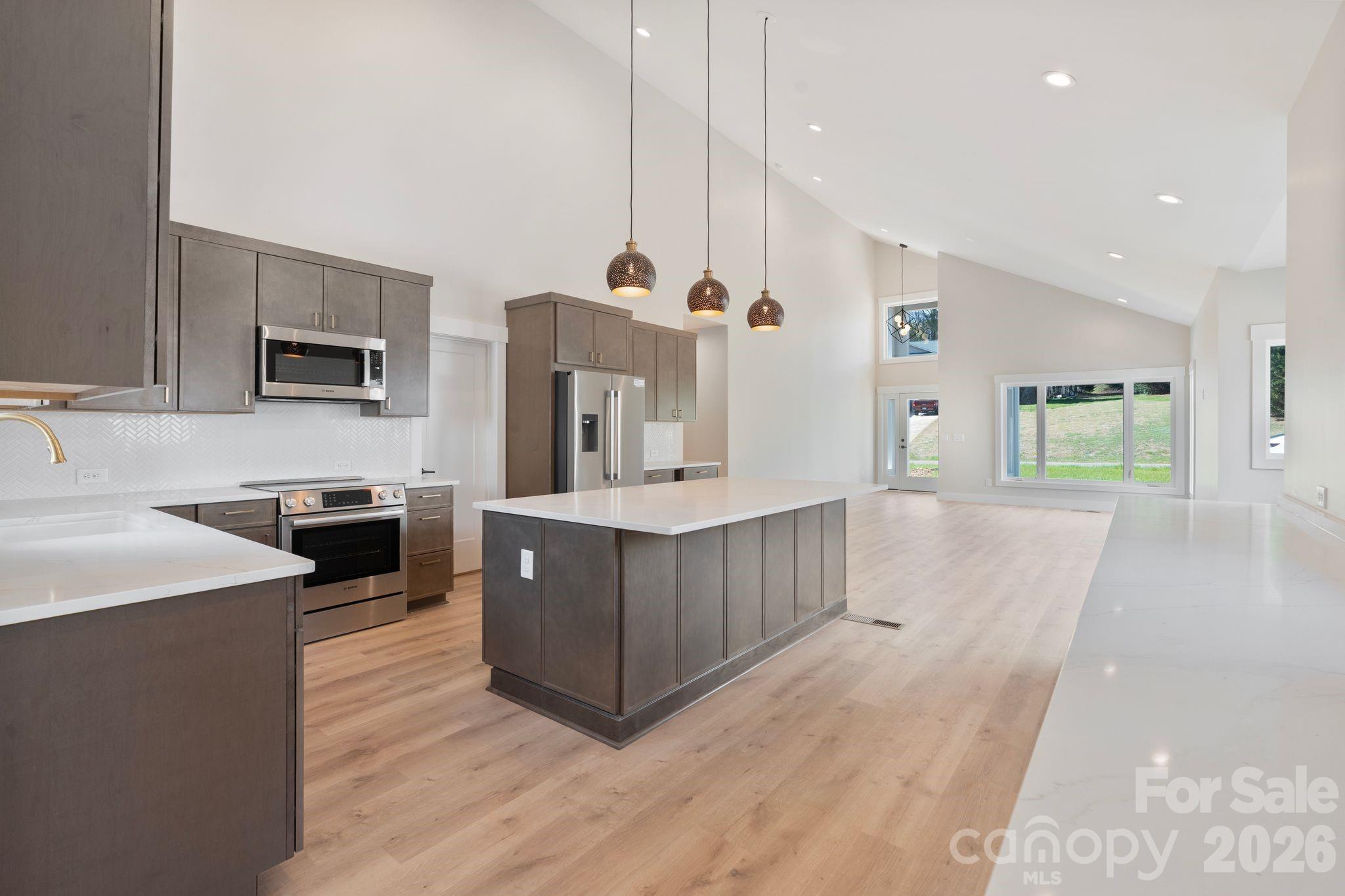 5733 Selkirk Drive