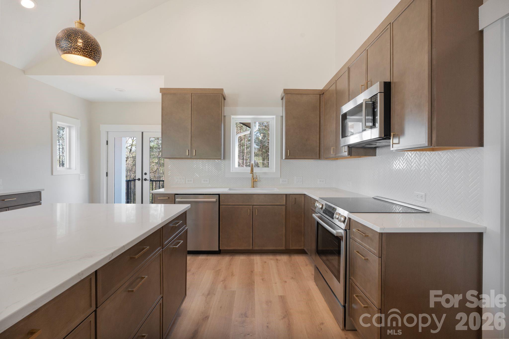 5733 Selkirk Drive