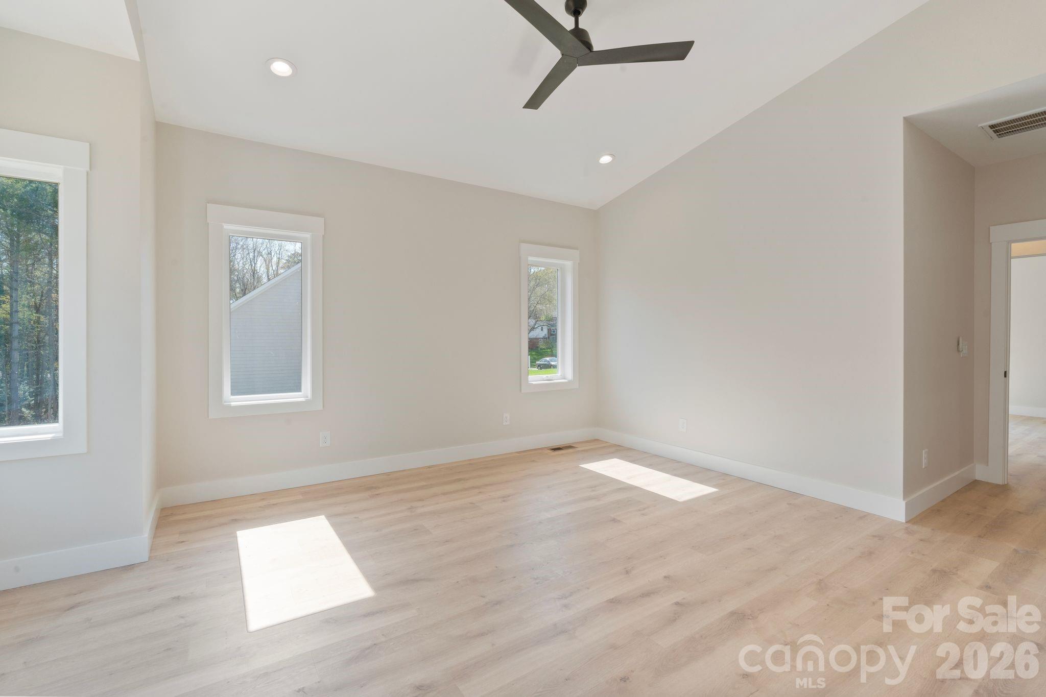 5733 Selkirk Drive