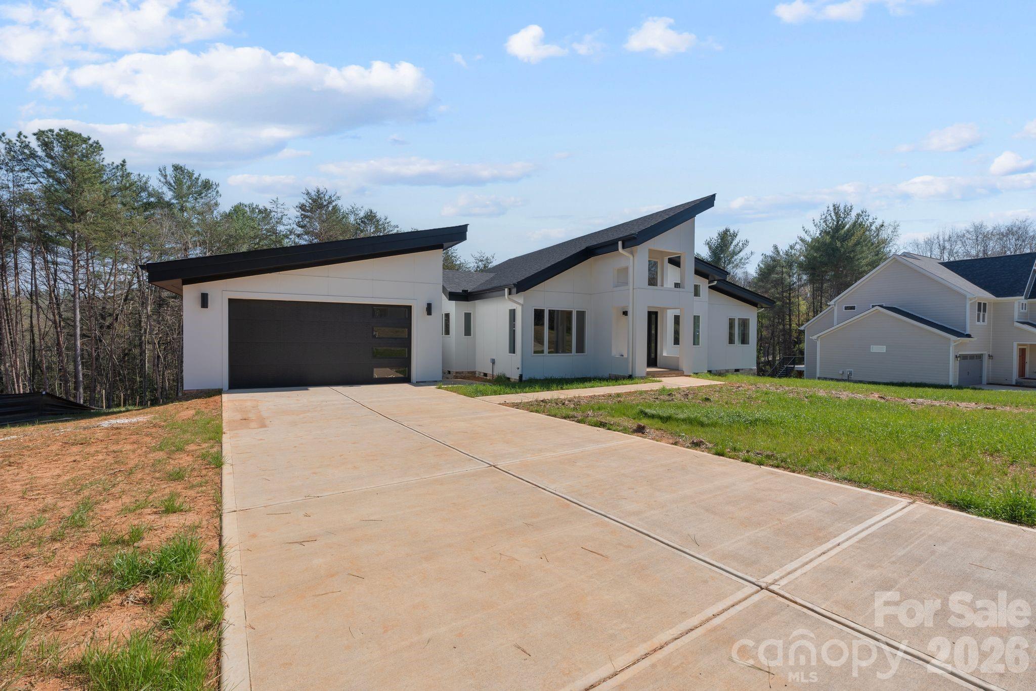5733 Selkirk Drive