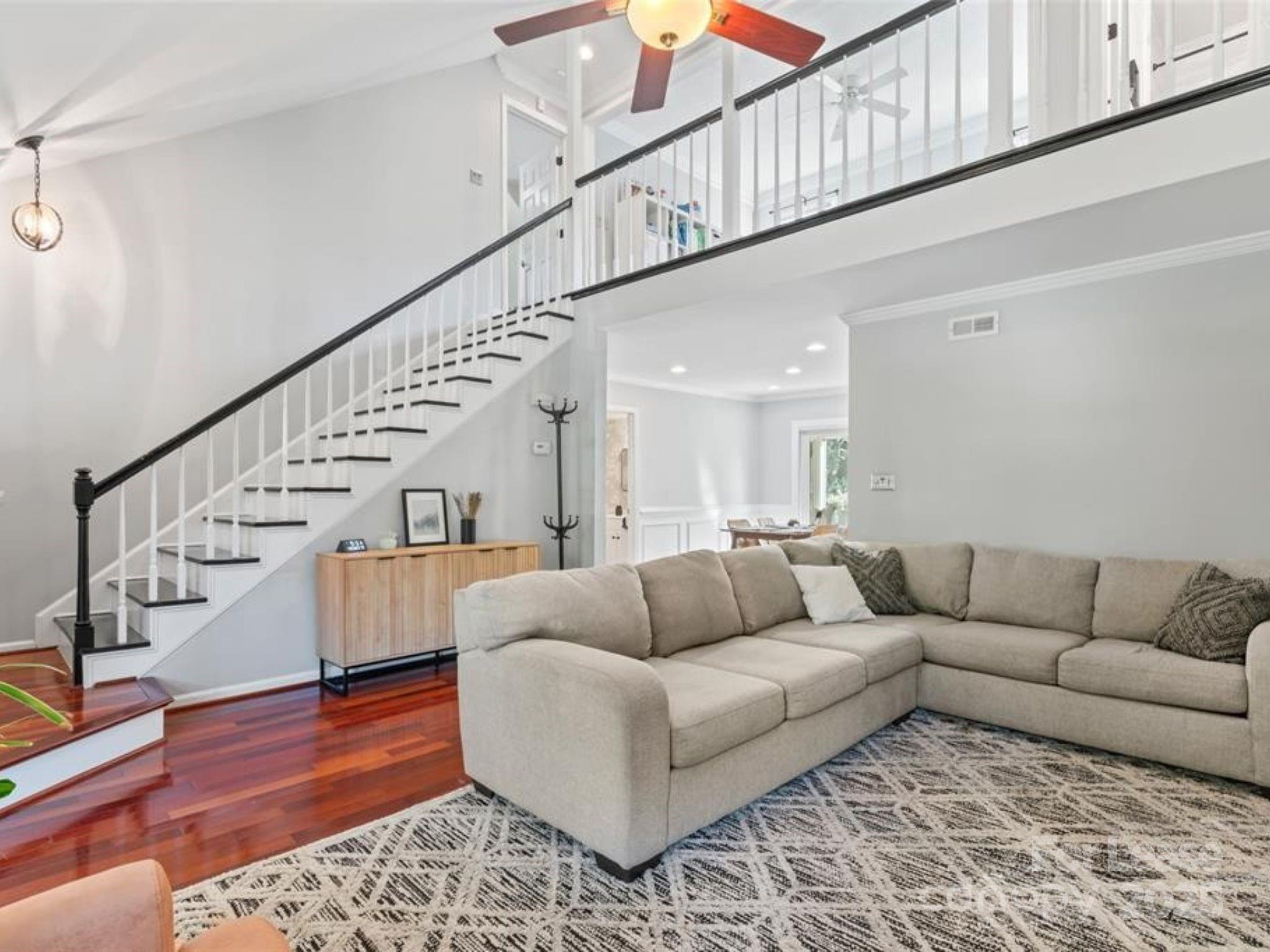 9423 Harlow Creek Road