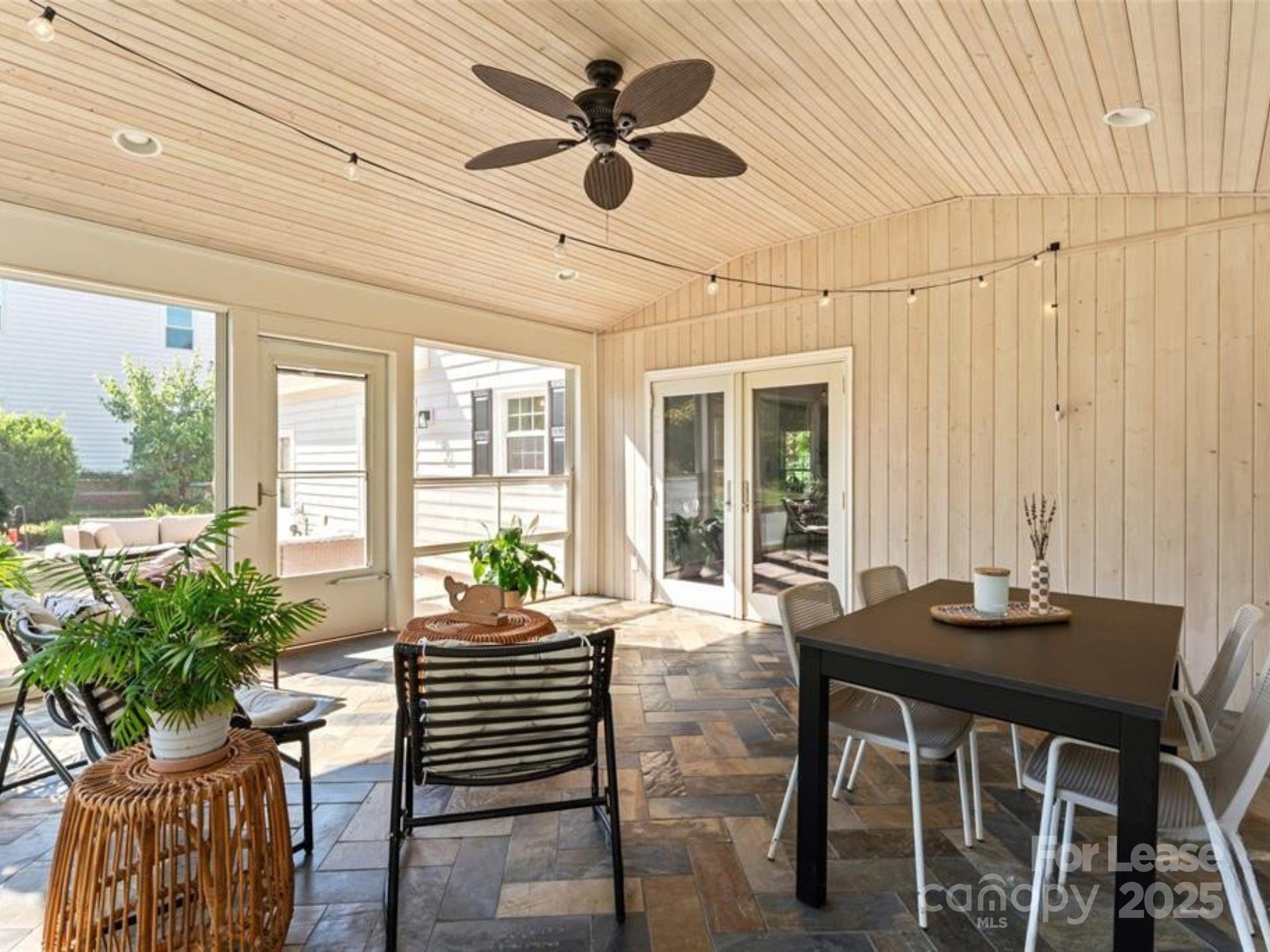 9423 Harlow Creek Road