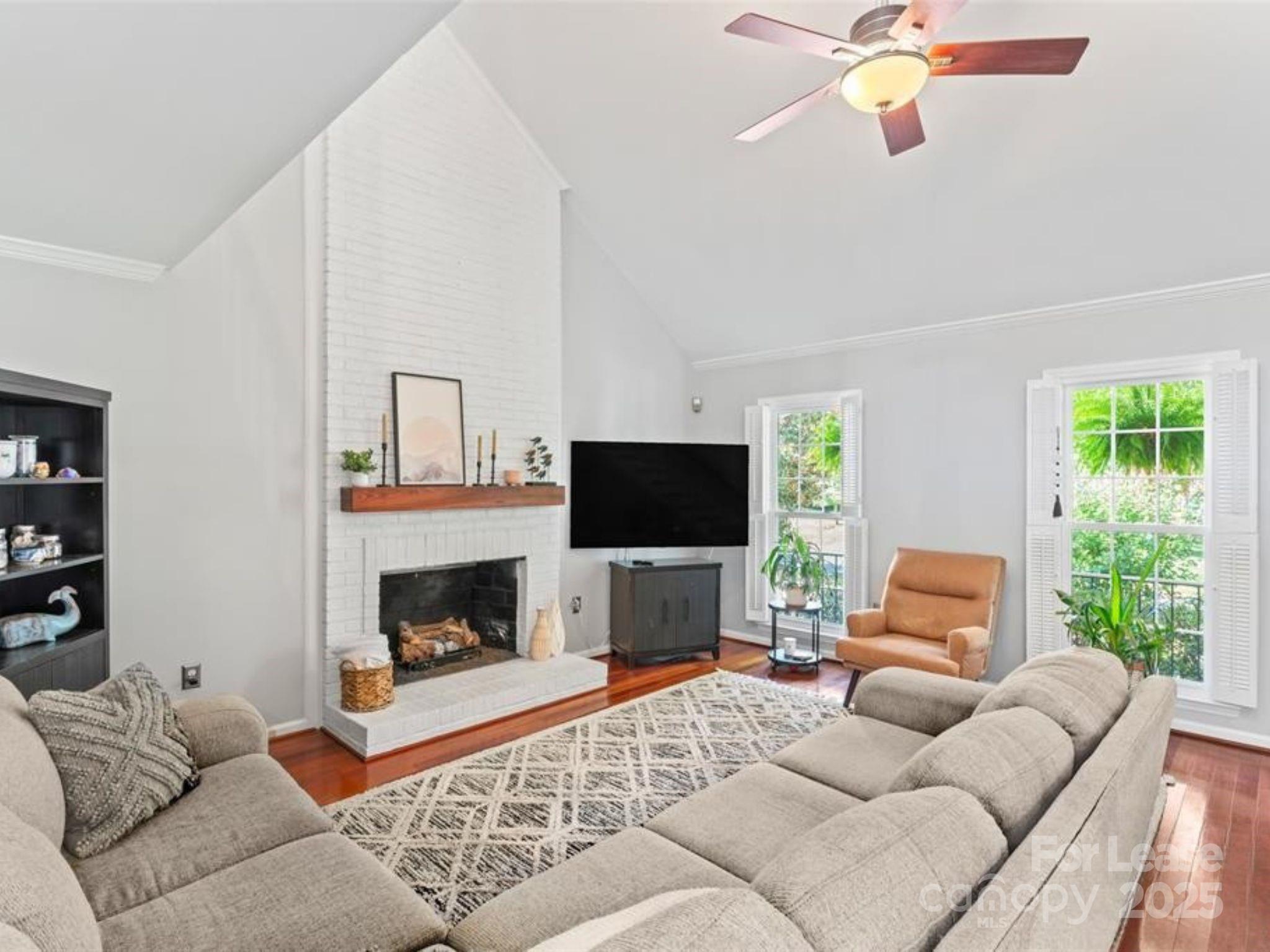 9423 Harlow Creek Road