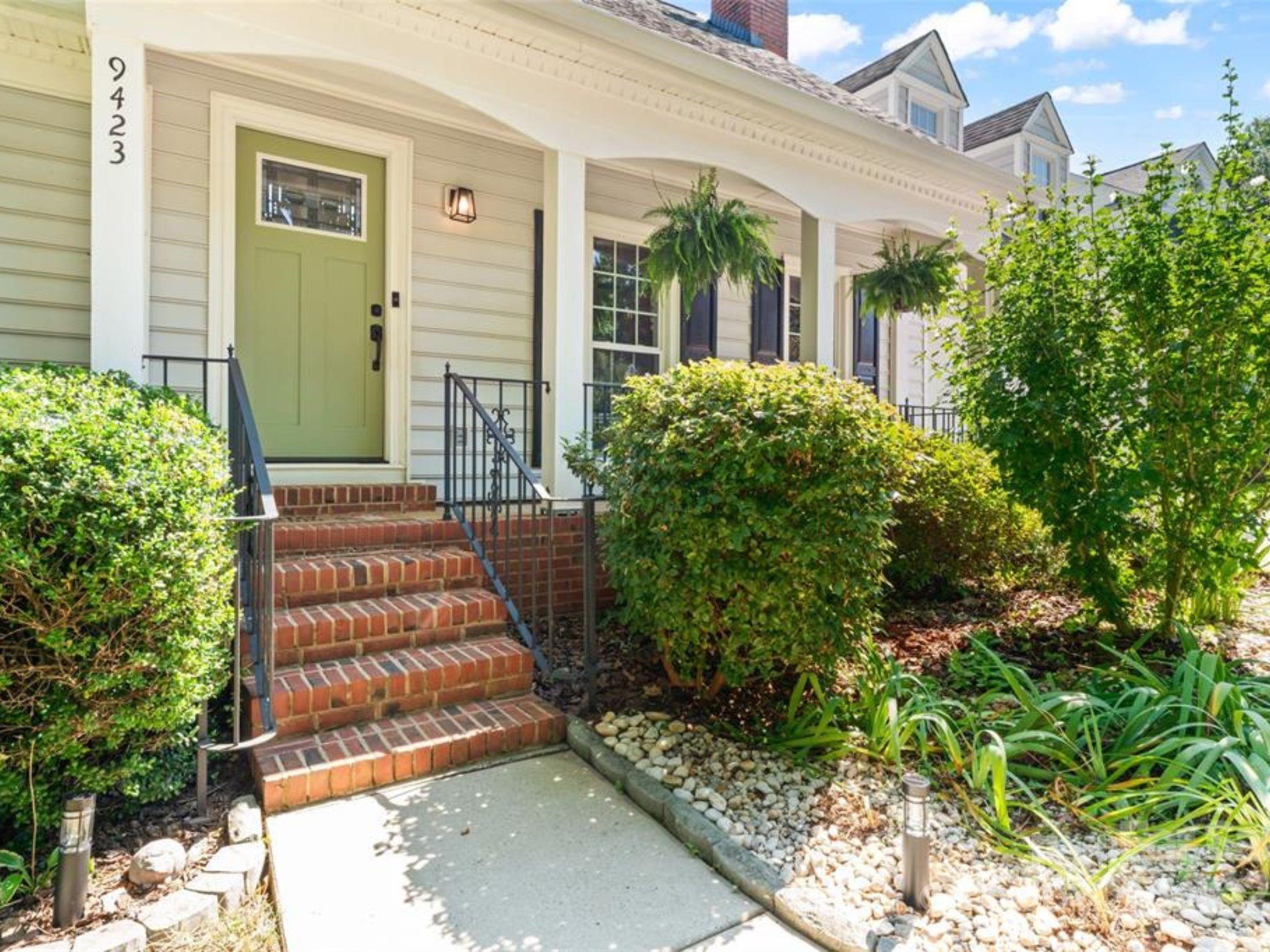 9423 Harlow Creek Road