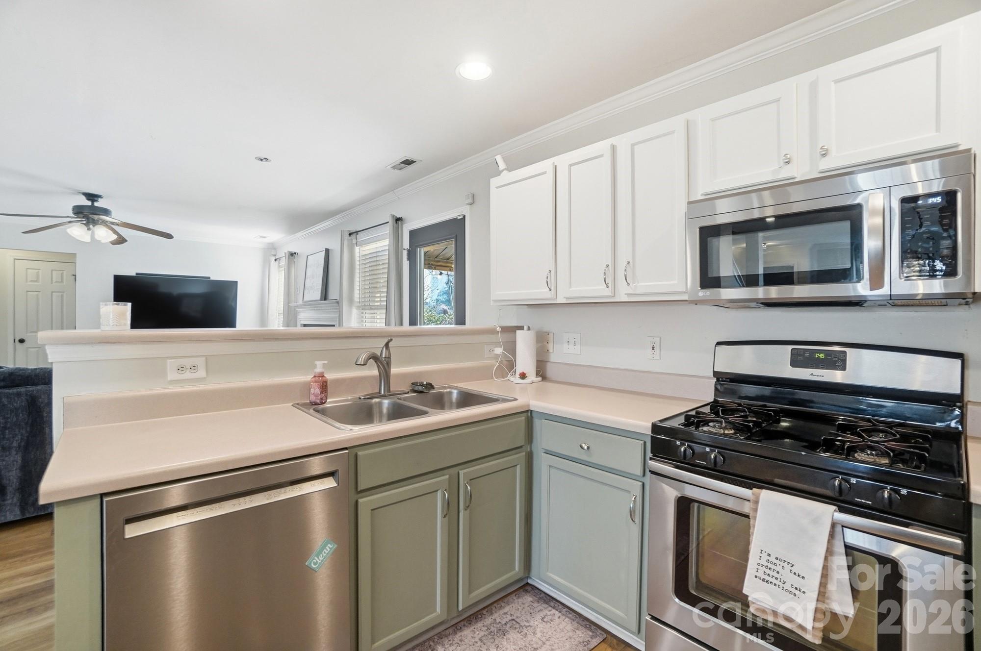 8854 Laurel Run Drive