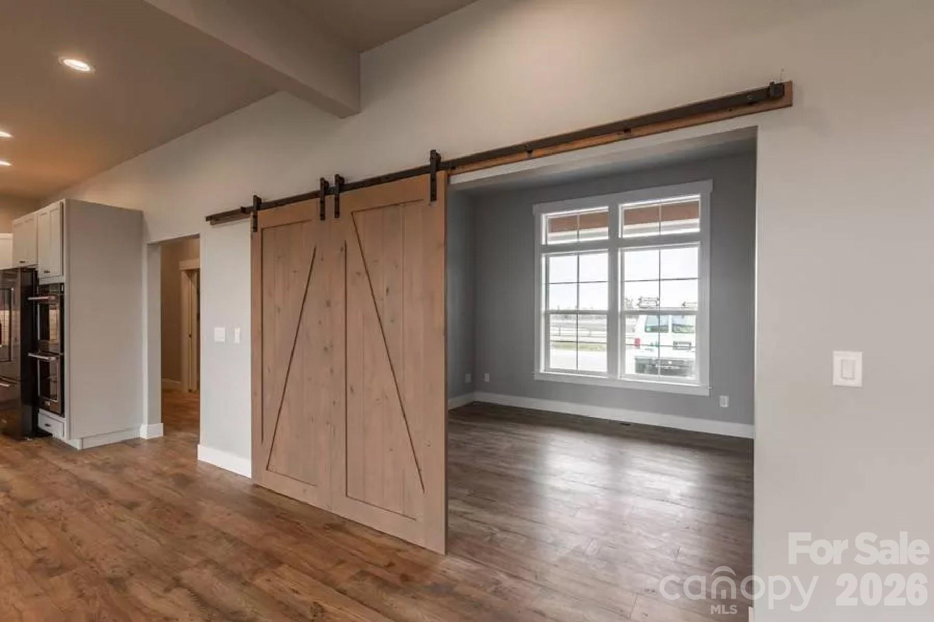 5743 Lake Pointe Drive